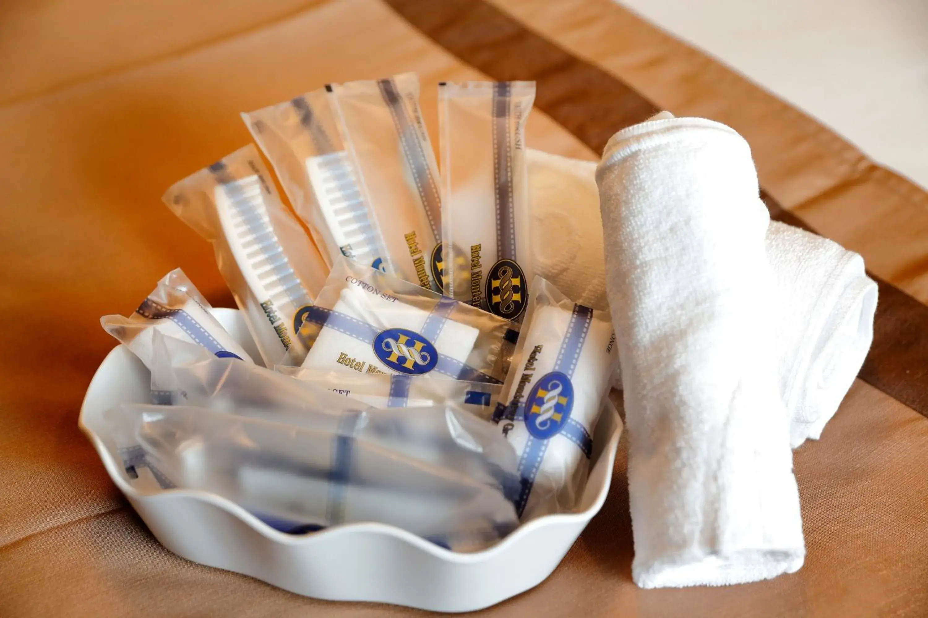 Twin Room - Female Only in Hotel Monterey Himeji Twin Room - Female Only in Hotel Monterey Himeji