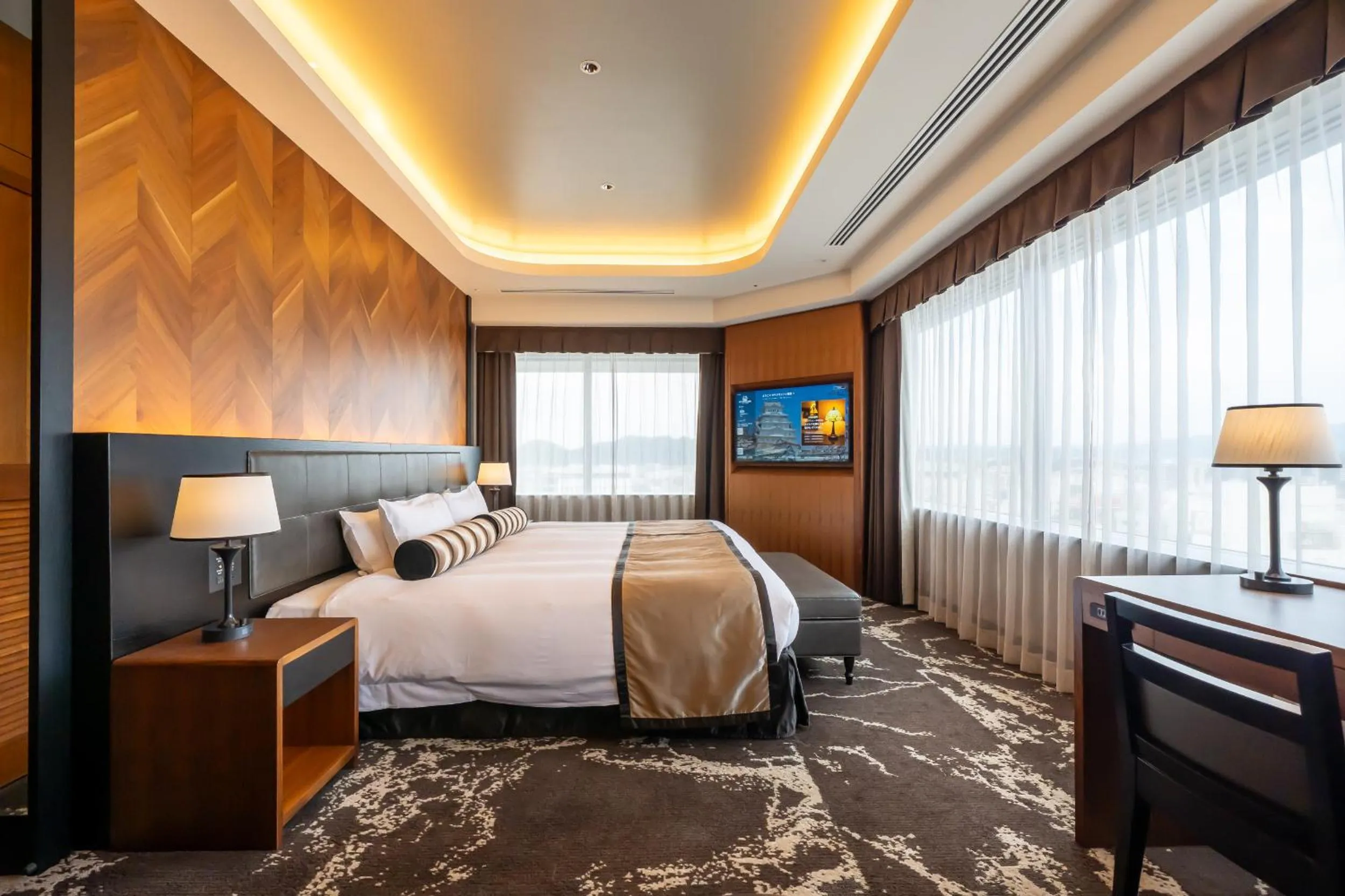 Photo of the whole room, Bed in Hotel Monterey Himeji