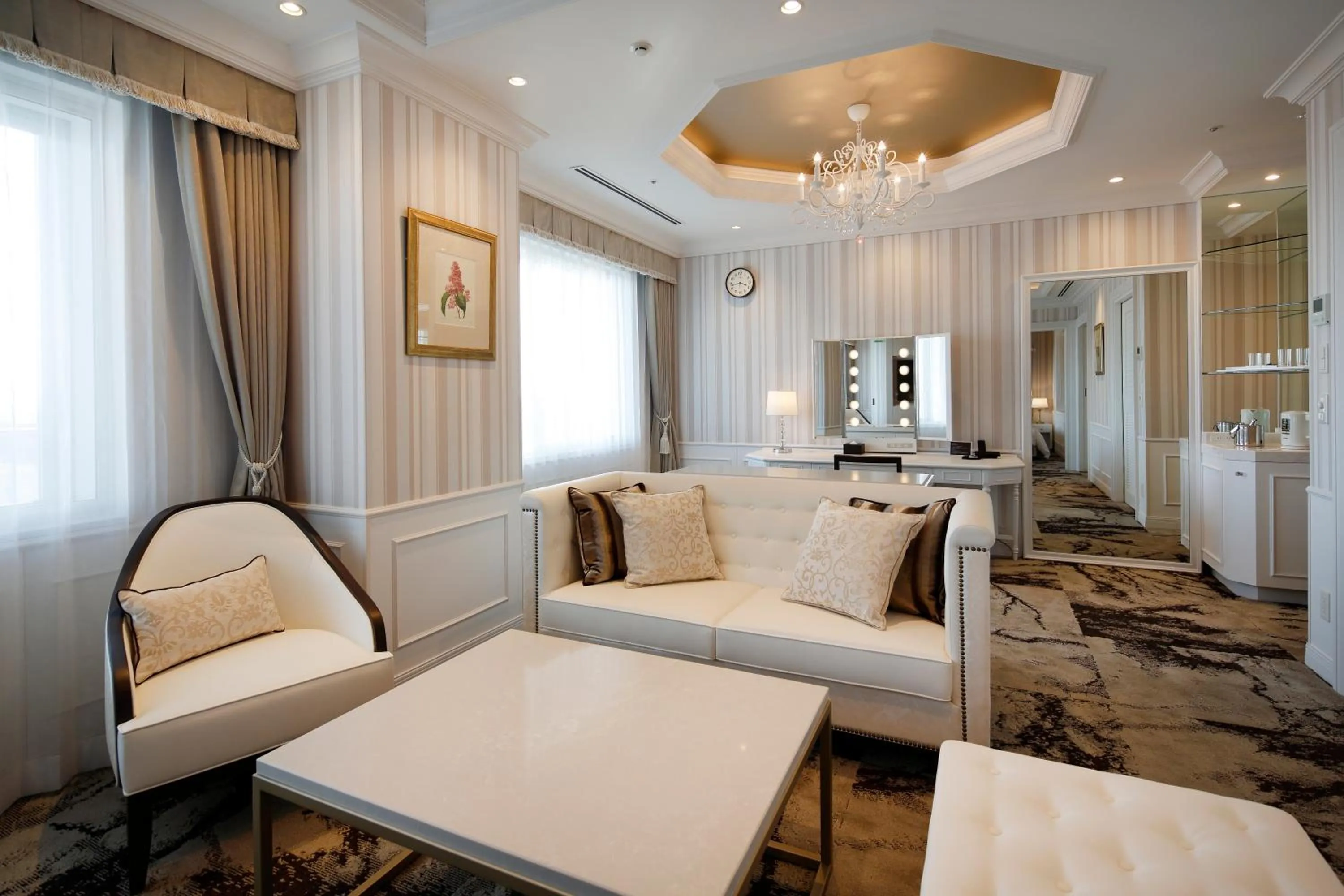 Living room in Hotel Monterey Himeji
