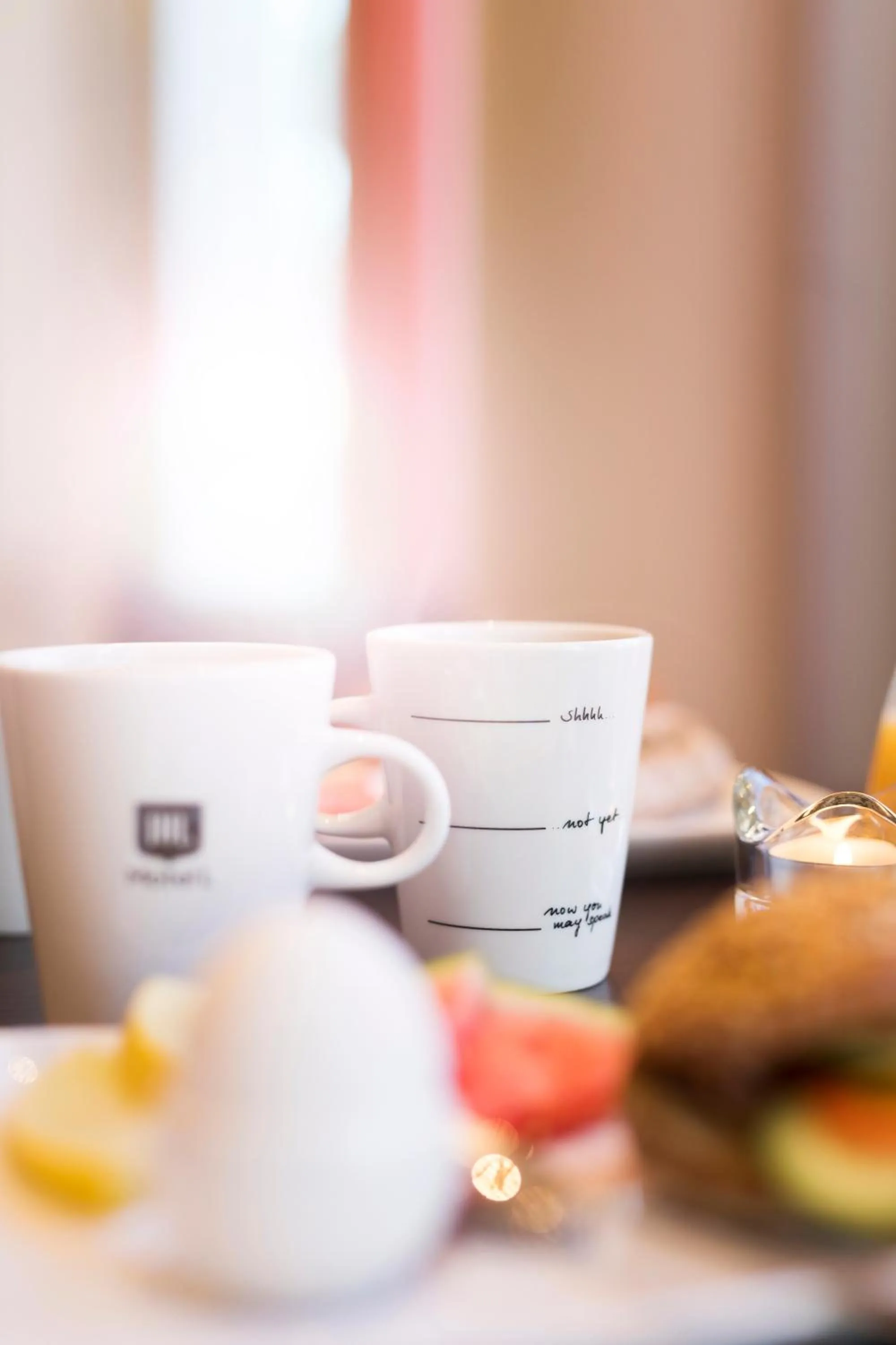 Breakfast in Motel L Stockholm Älvsjö