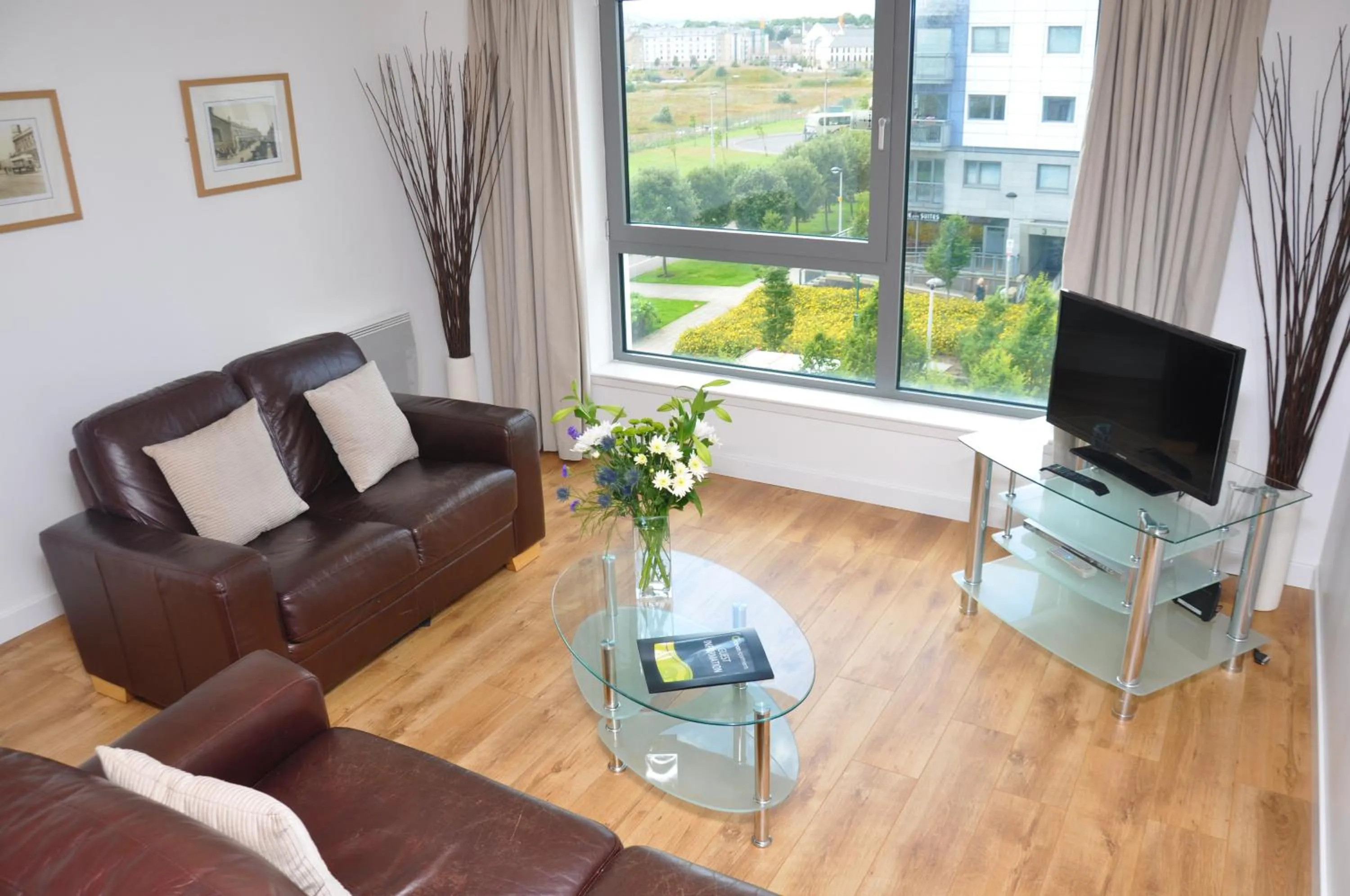 Seating area in Ocean Serviced Apartments