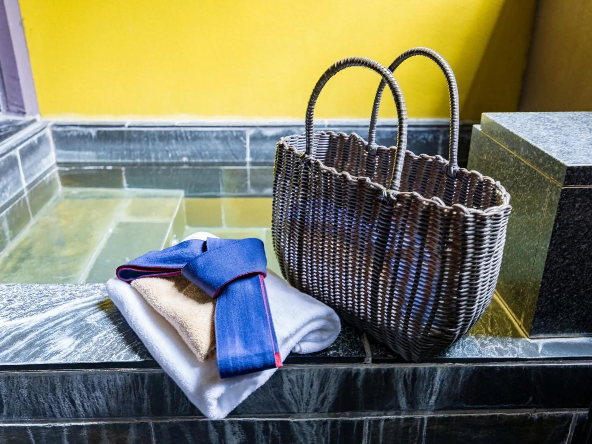 towels in Susukinohara Ichinoyu