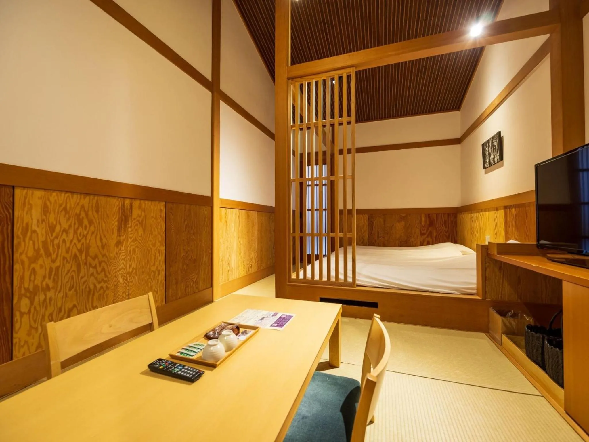 Photo of the whole room, Bed in Susukinohara Ichinoyu