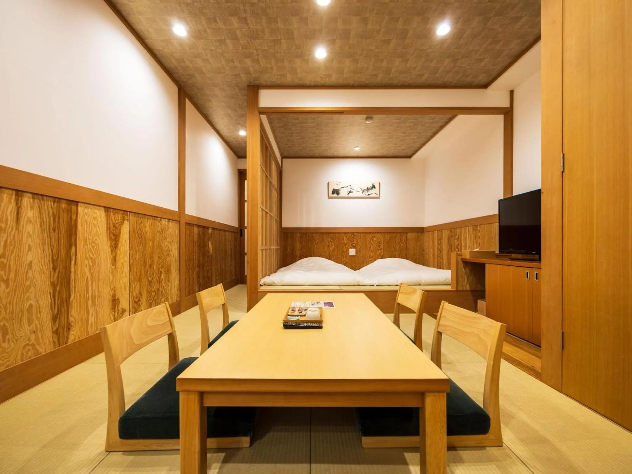 Photo of the whole room, Bed in Susukinohara Ichinoyu