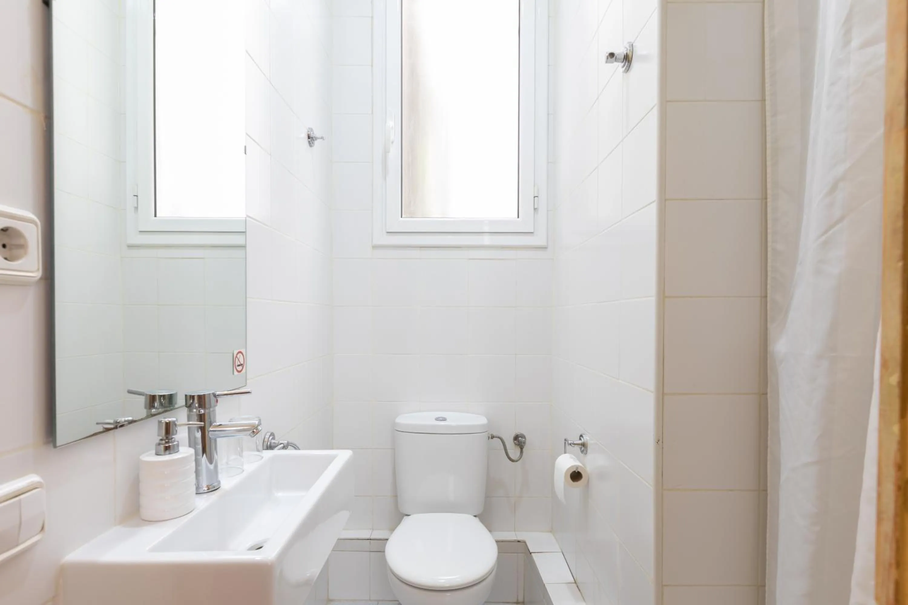 Bathroom in CasaNova Guest House