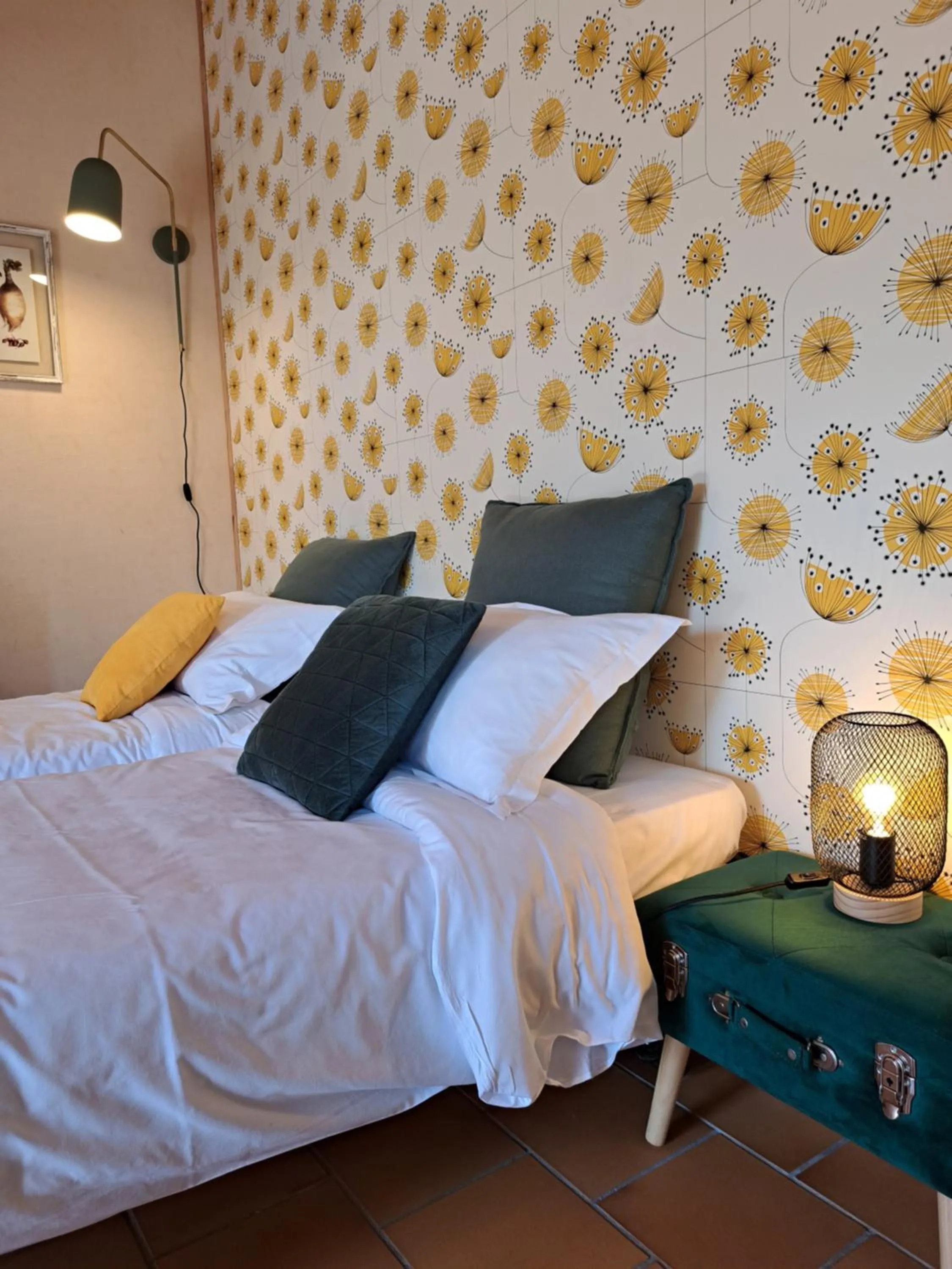 Bed in Terre et Eau Les chambres d'hotes B&B Sèvremont