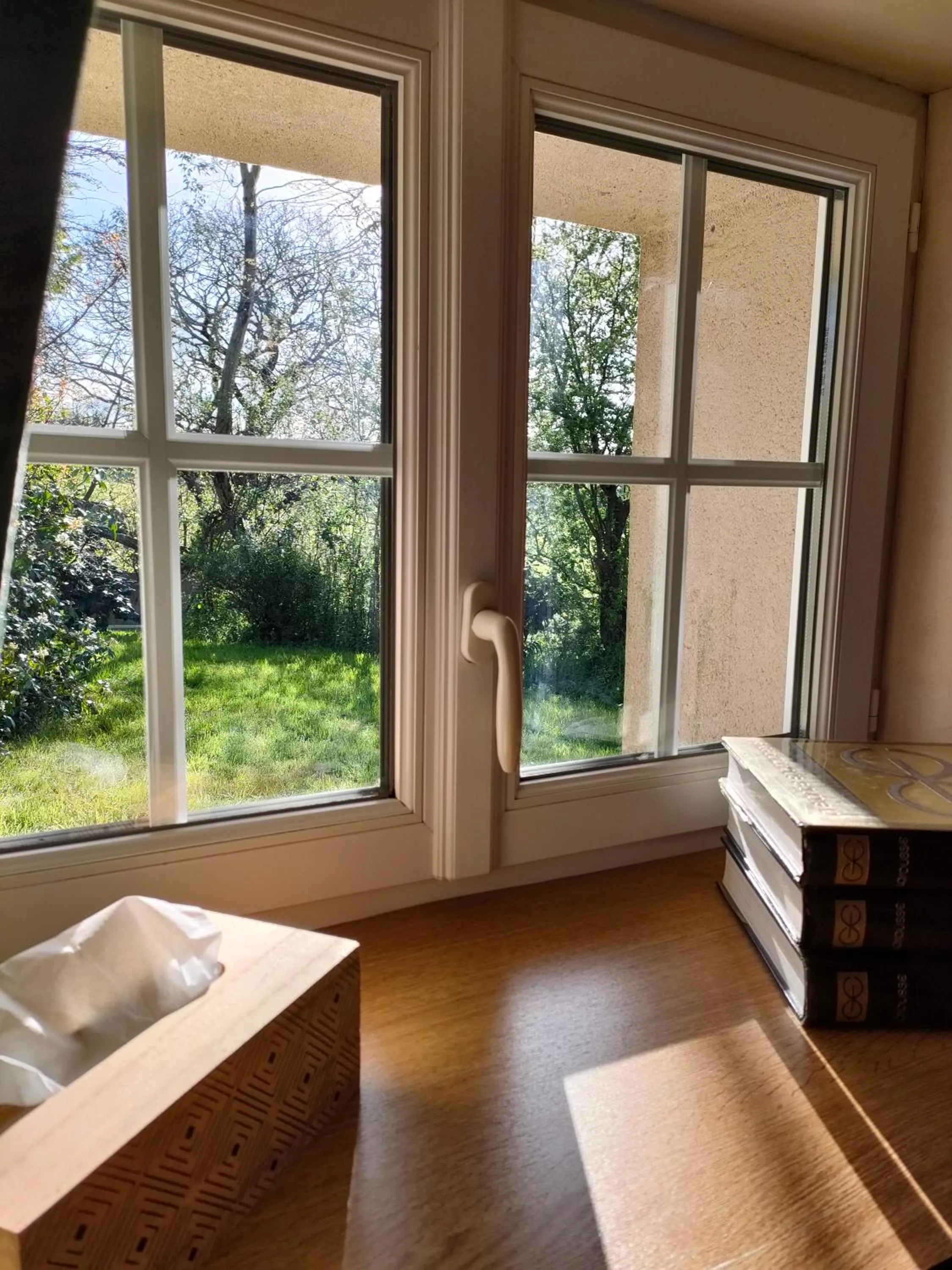 Garden in Terre et Eau Les chambres d'hotes B&B Sèvremont