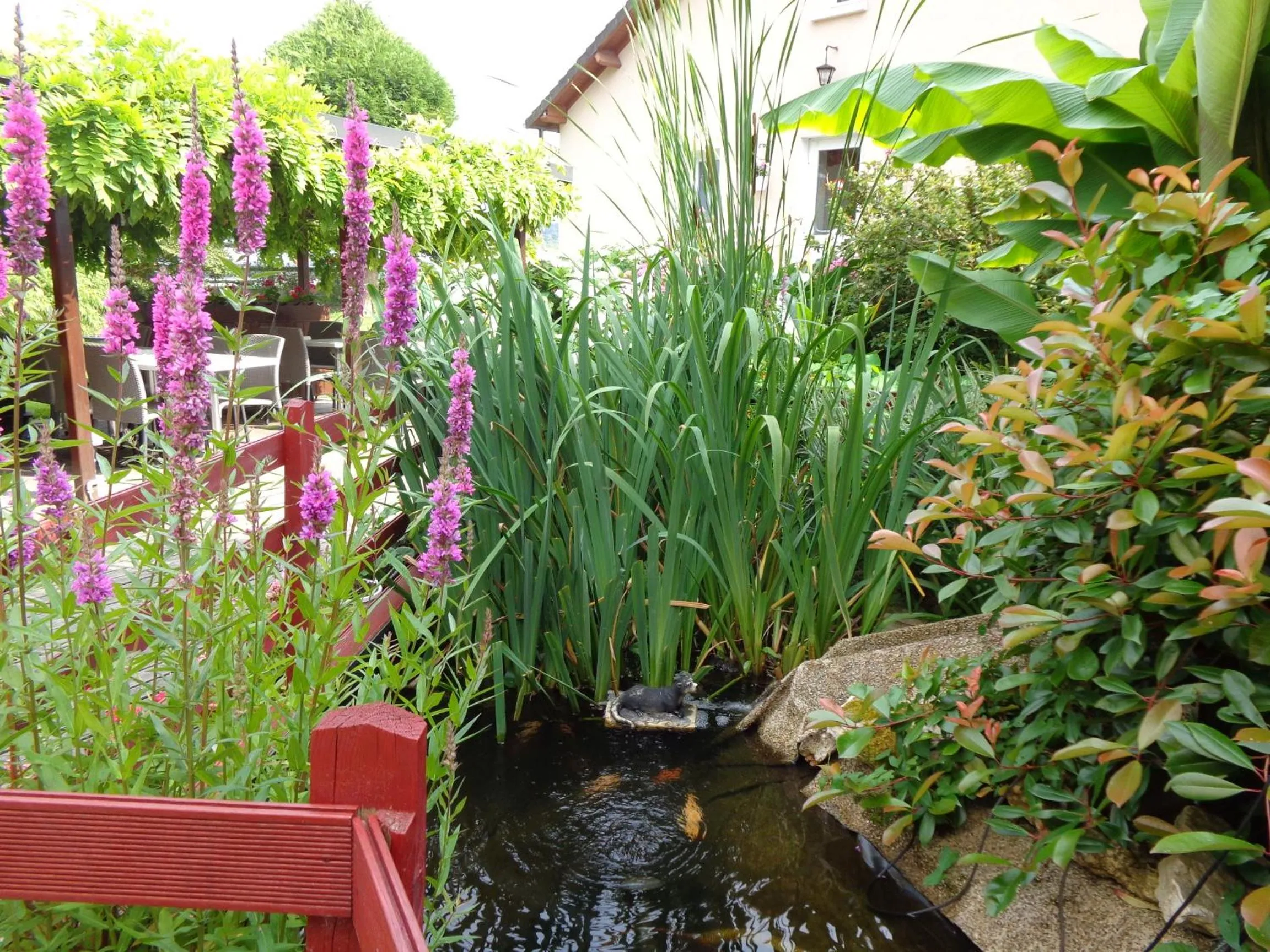 Property building in Logis Hôtel Restaurant L'Unique
