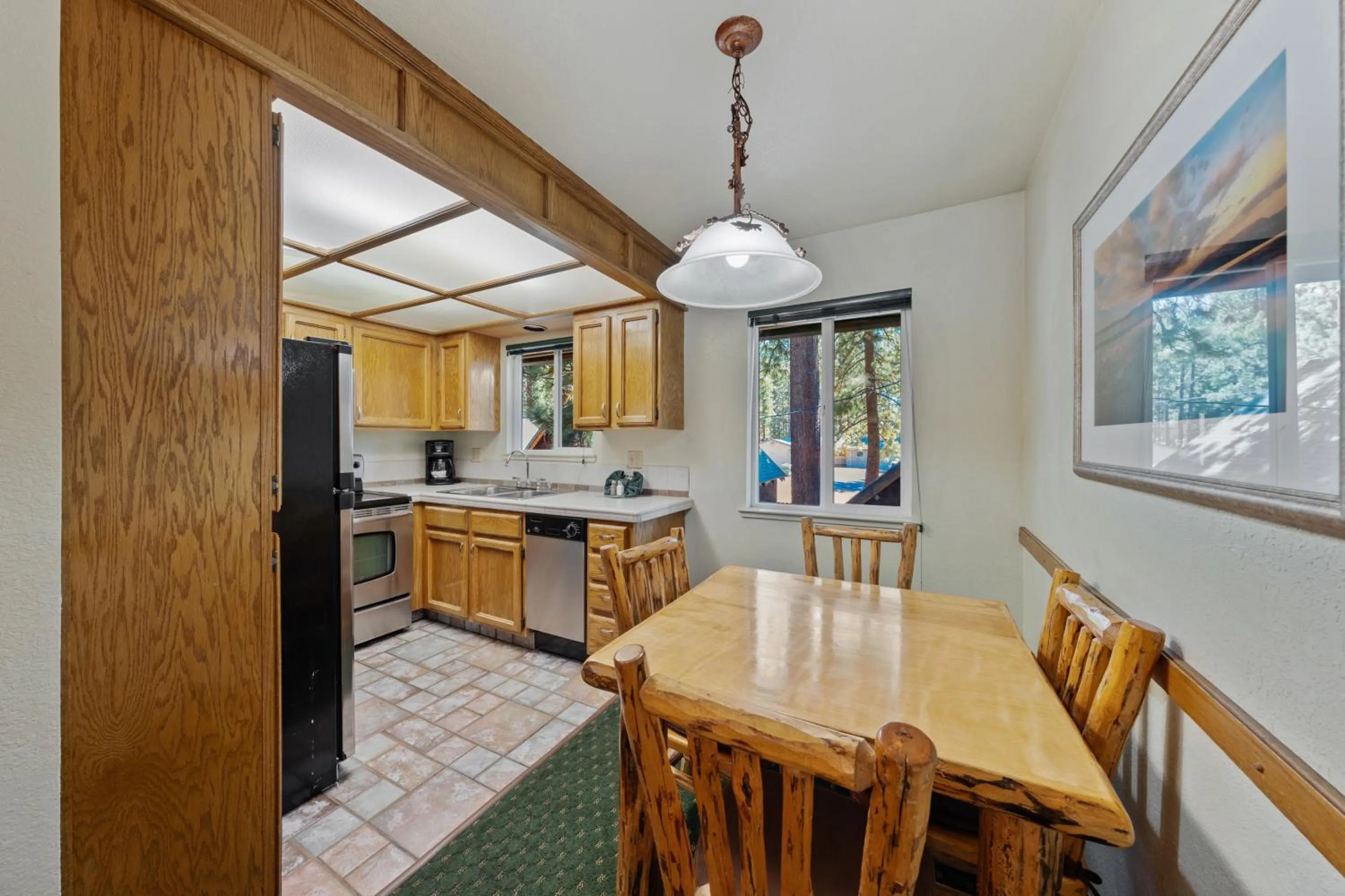 Kitchen or kitchenette in The Lodge at Lake Tahoe