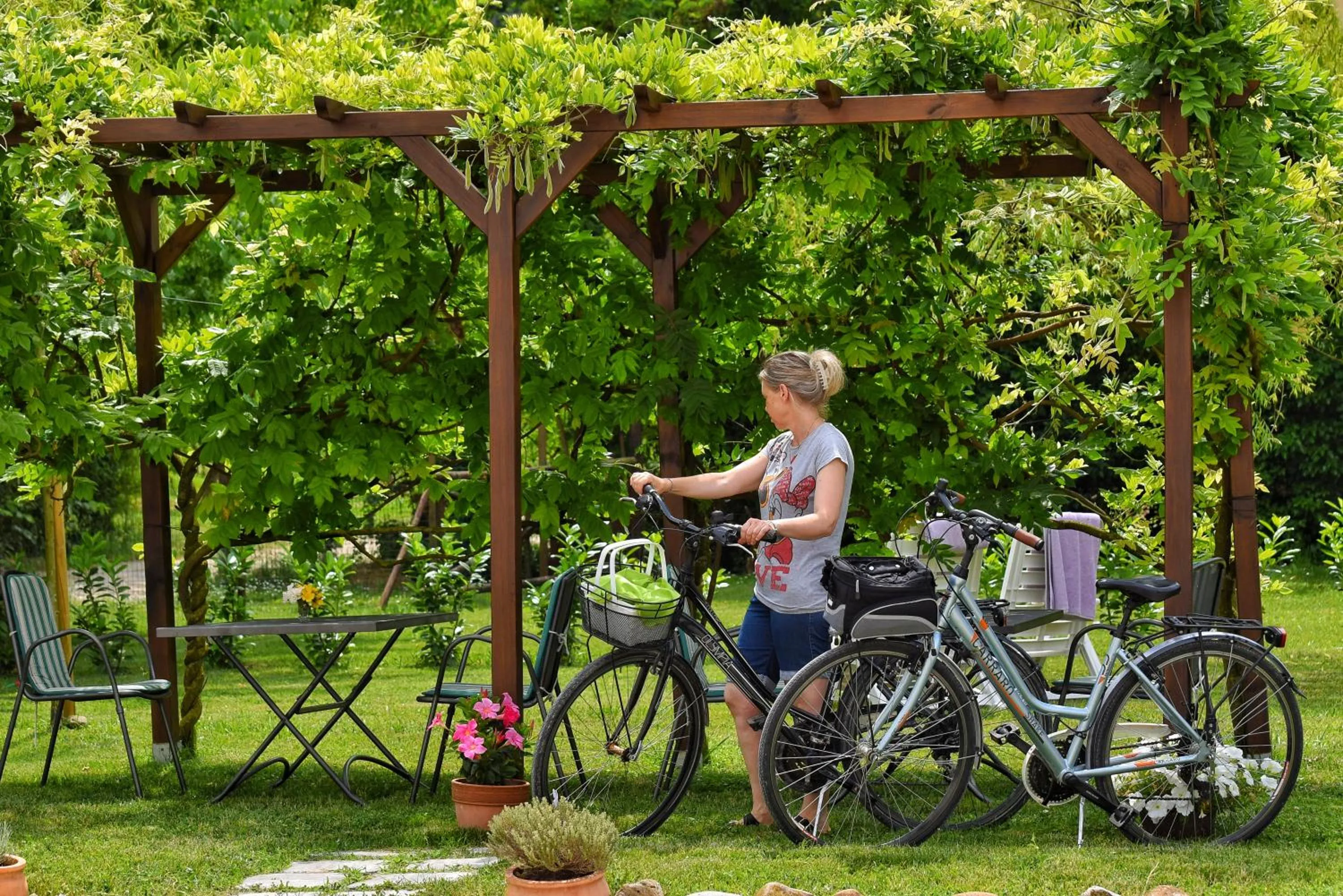 Garden in BB Il Grande Salice Bike Friends