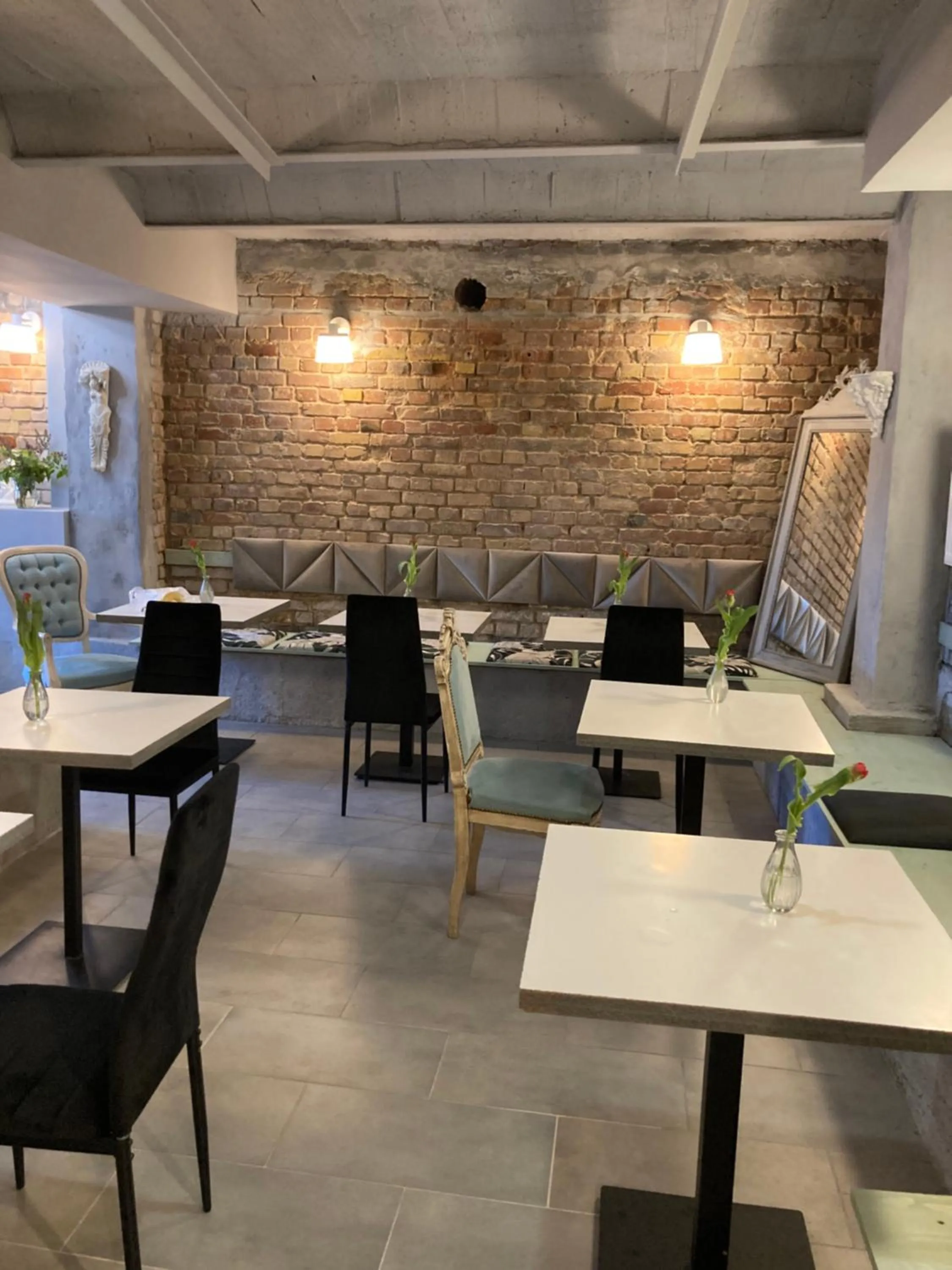 Breakfast in Villa Italiana pokoje z prywatnymi łazienkami & Odnowa Biologiczna