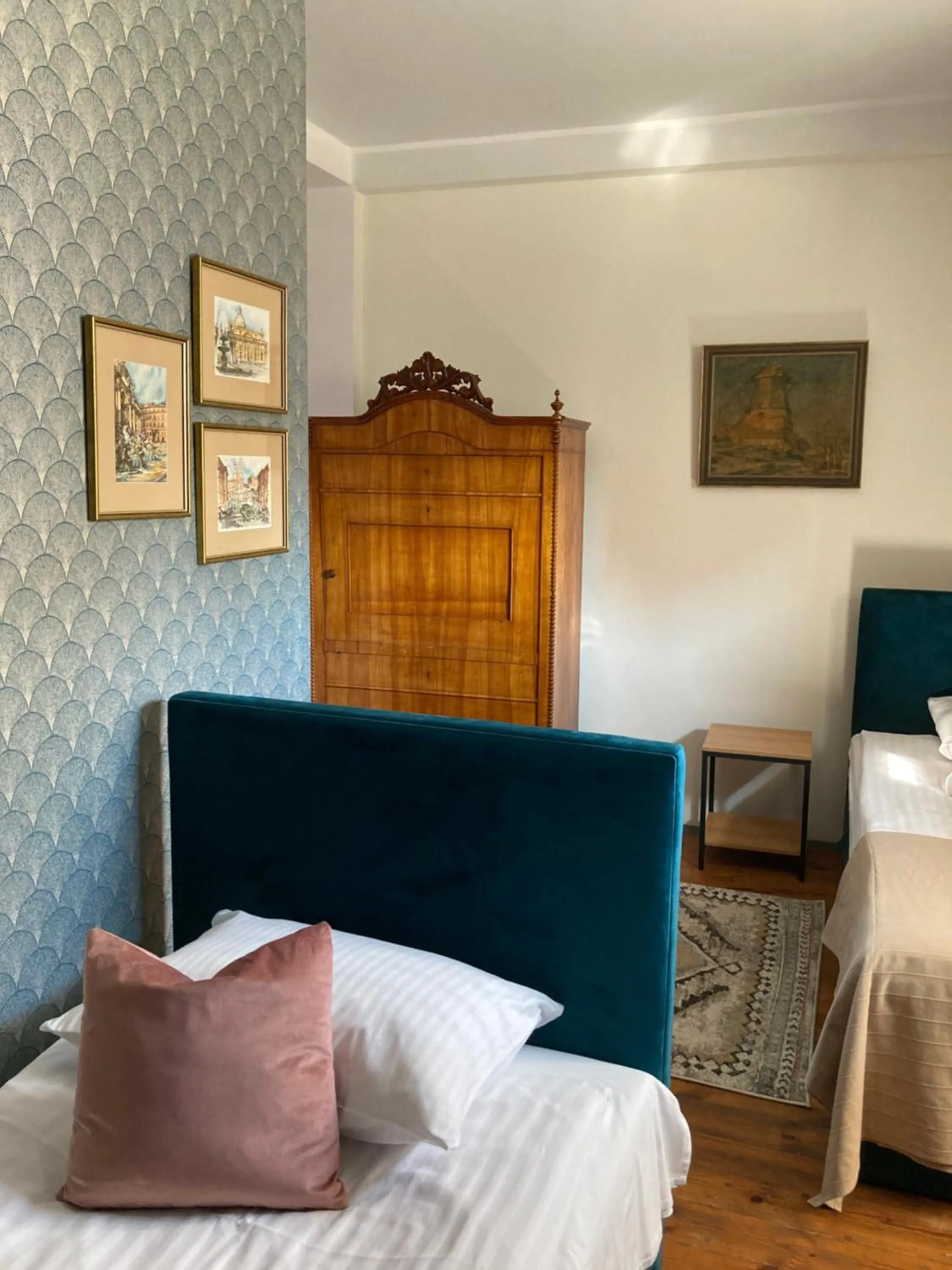 Bed in Villa Italiana pokoje z prywatnymi łazienkami & Odnowa Biologiczna