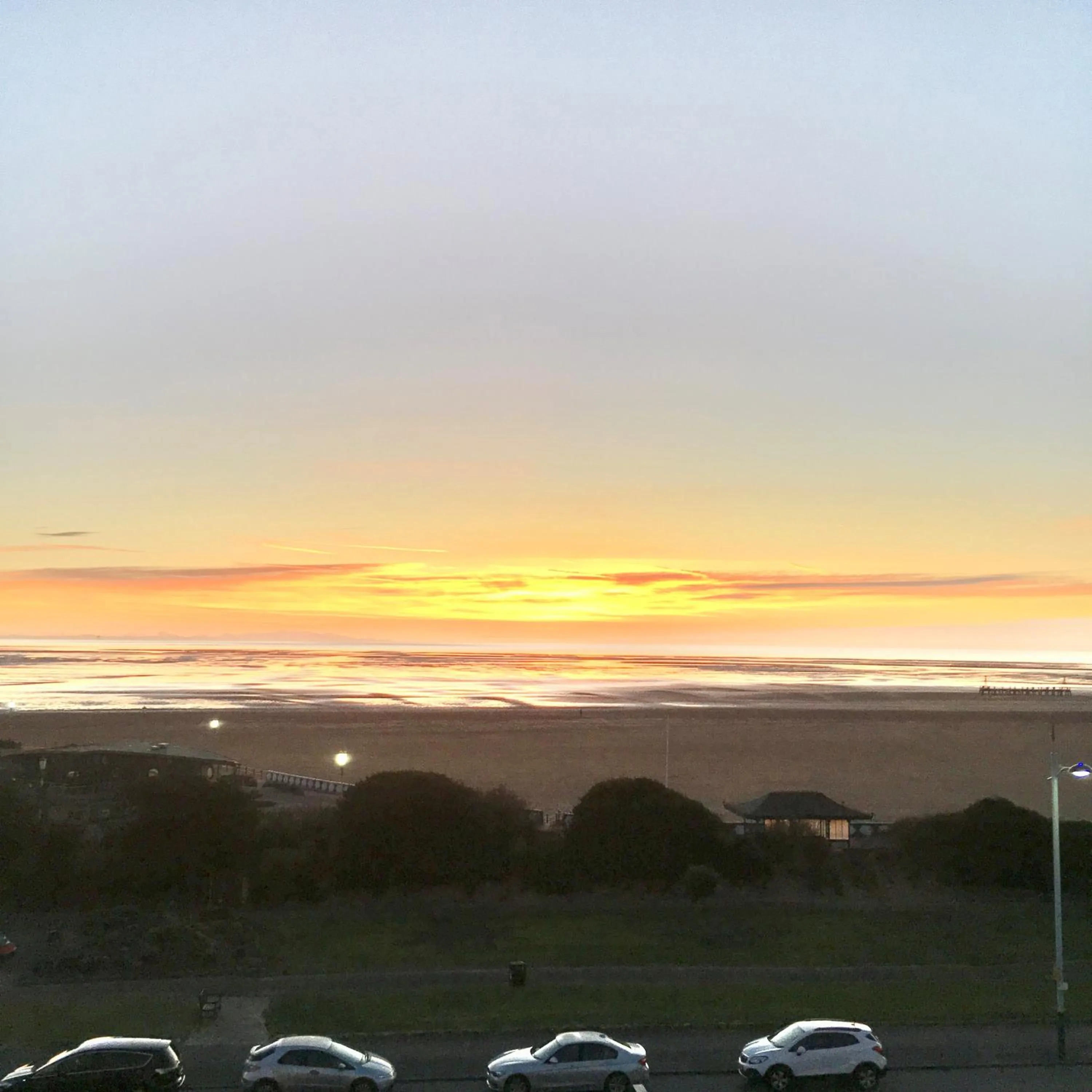 Inn On The Prom At The Fernlea Hotel