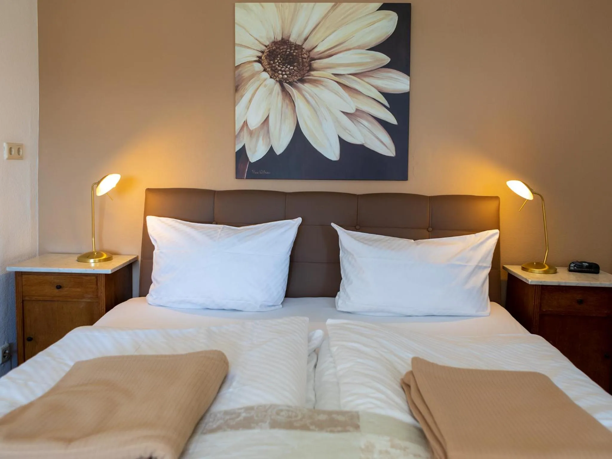 Bed in Hotel Zum Burggraf