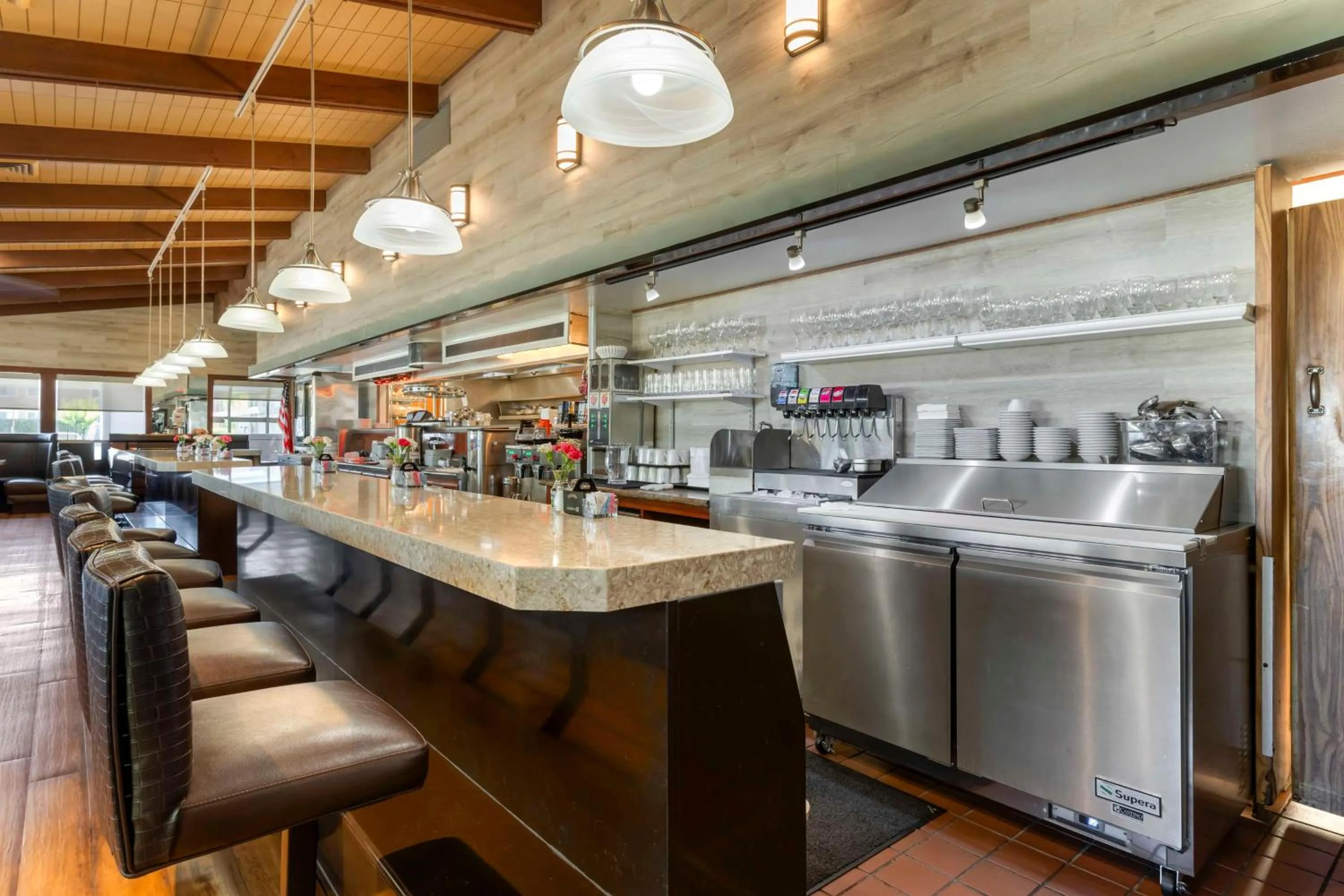 Restaurant/places to eat in Best Western Dry Creek Inn