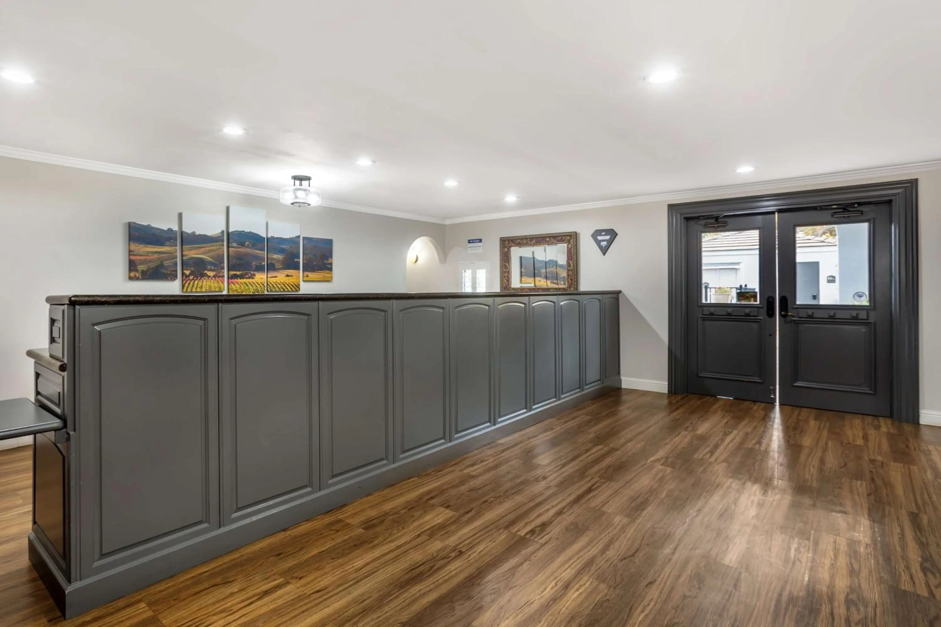 Lobby or reception in Best Western Dry Creek Inn