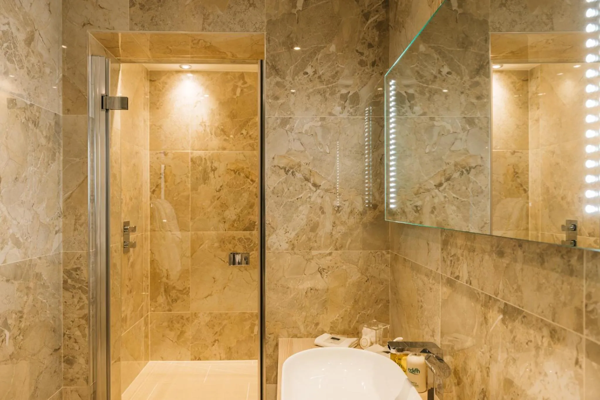 Bathroom in The Dean Court