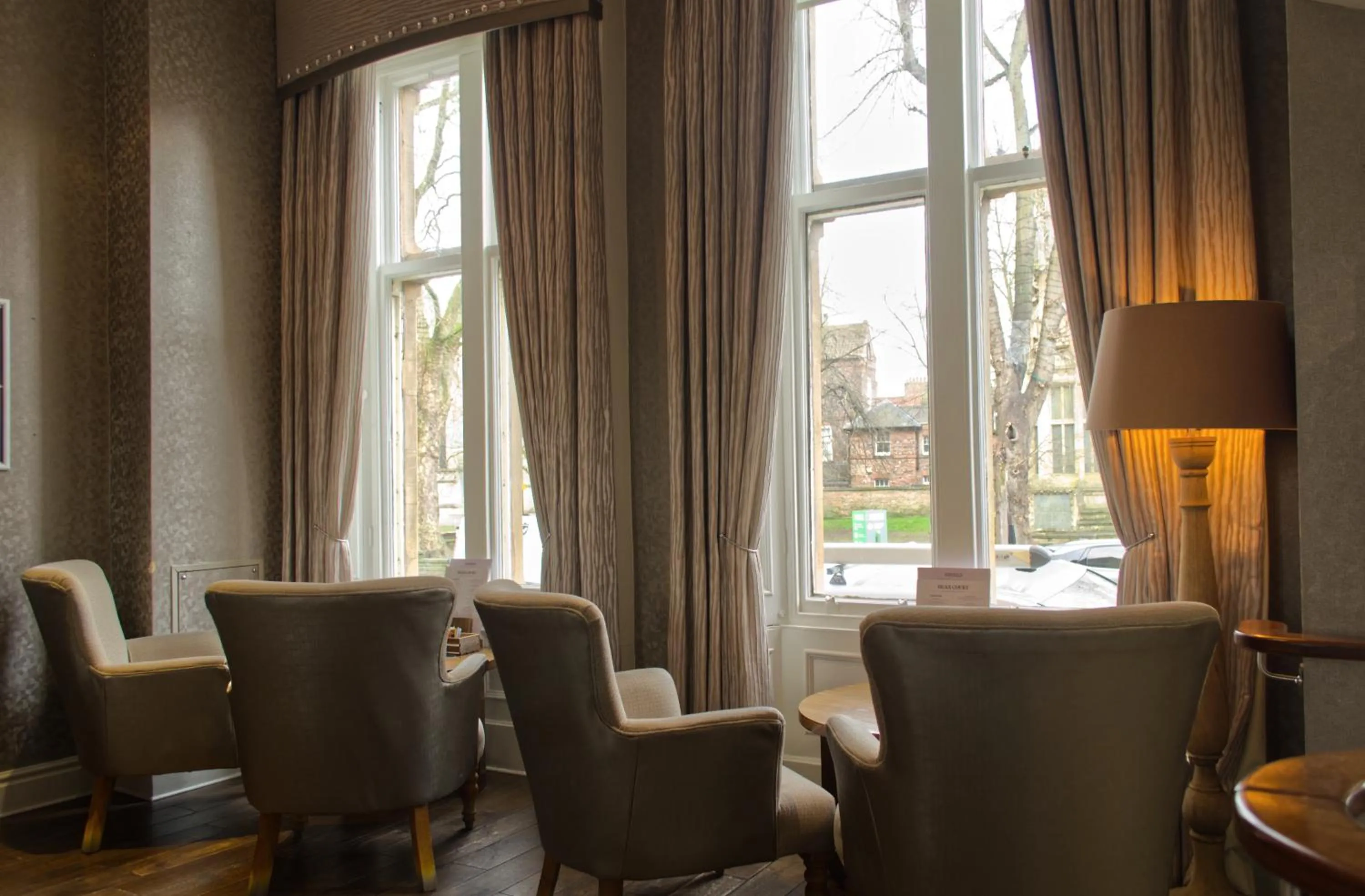 Restaurant/places to eat in The Dean Court