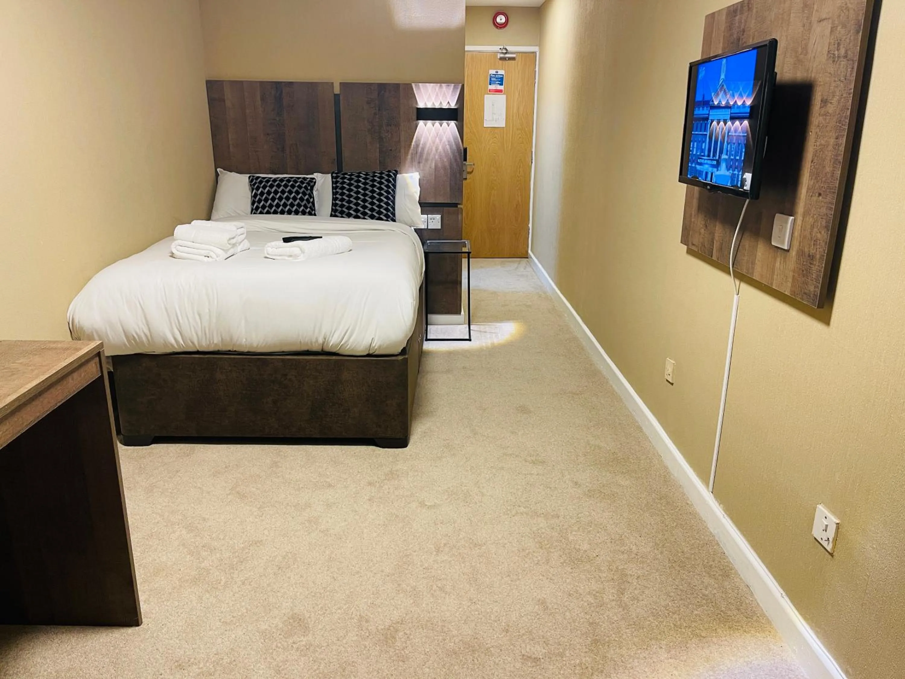 Bed in Hylands Hotel