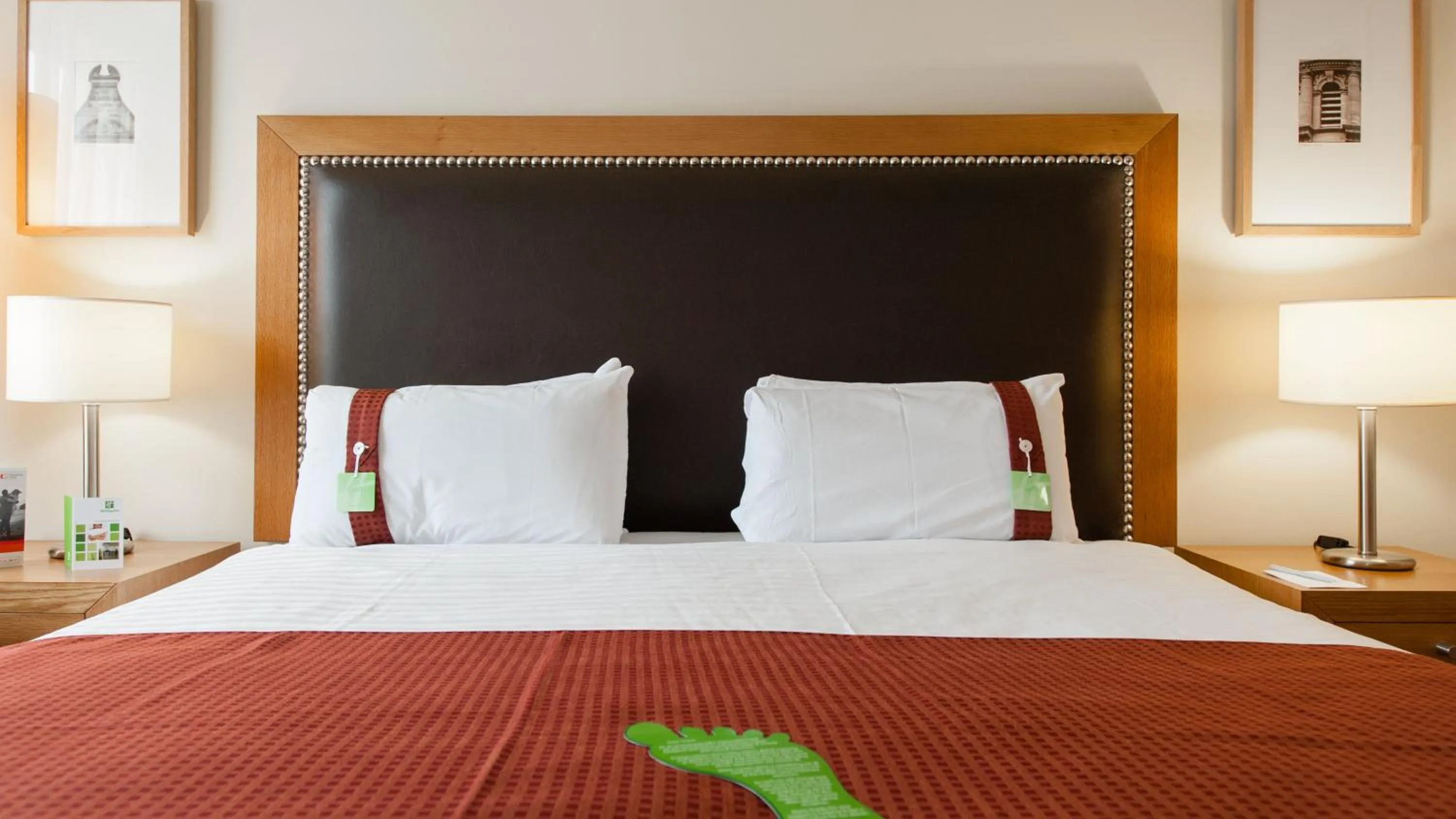 Bed in Holiday Inn Dumfries by IHG