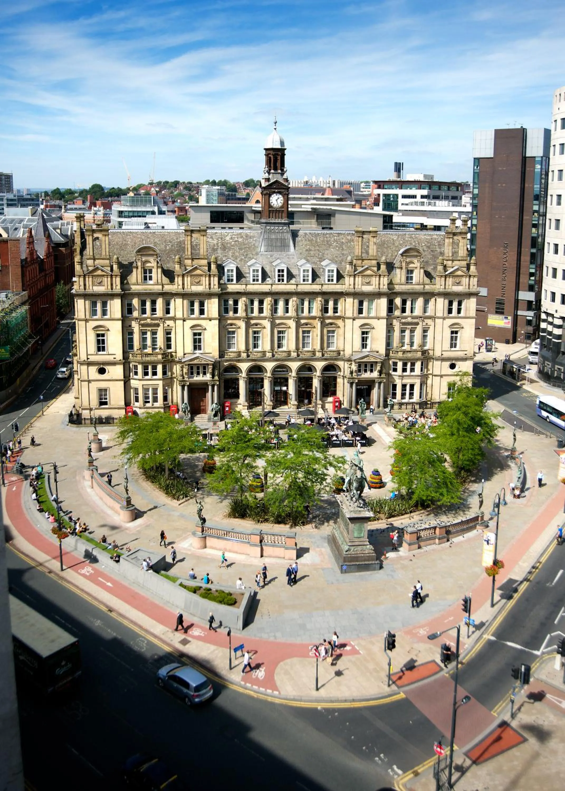 Property building in Quebecs Luxury Aparthotel