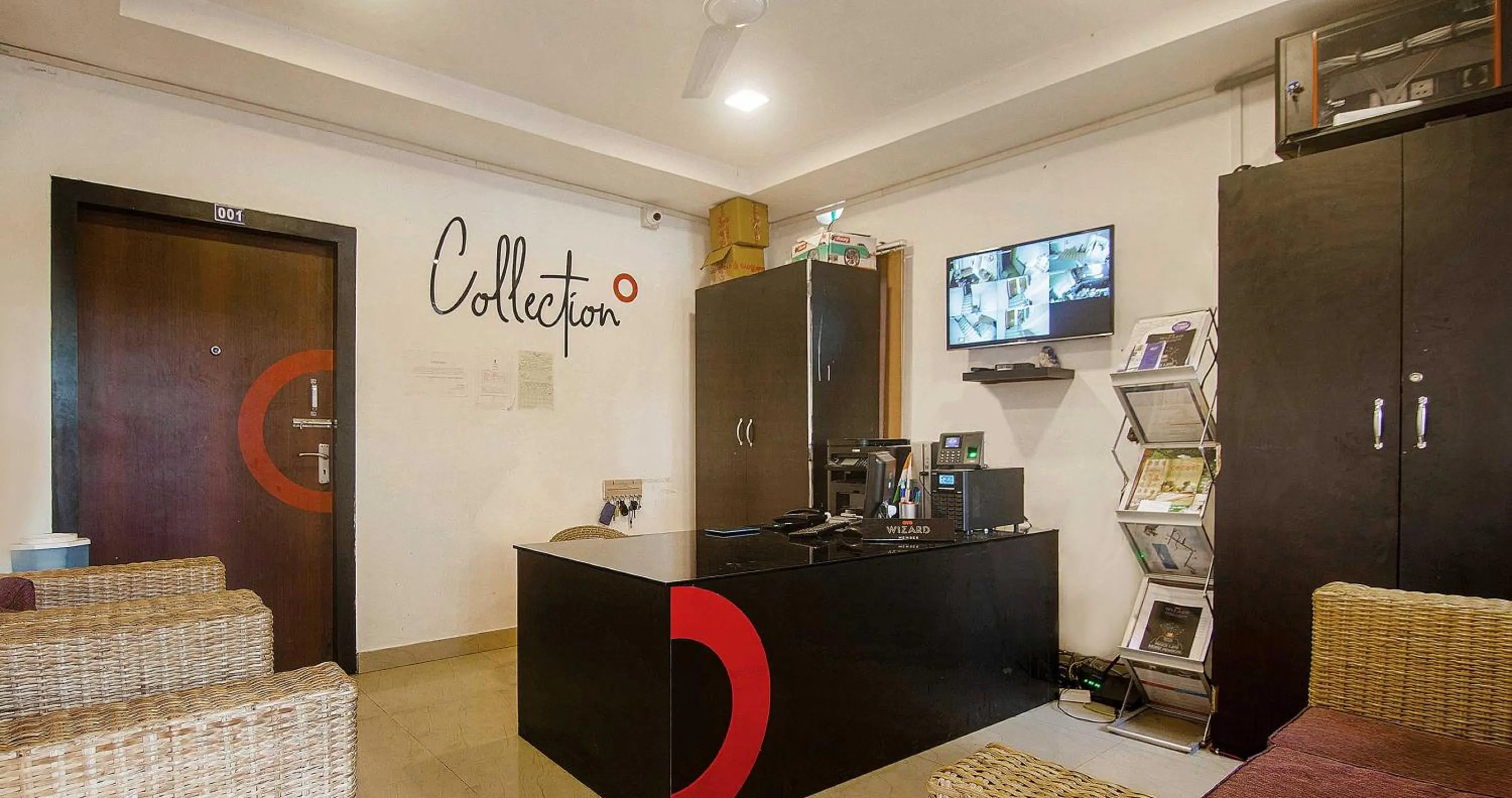 Lobby or reception in Collection O The Blu Bell Nizarapar Path