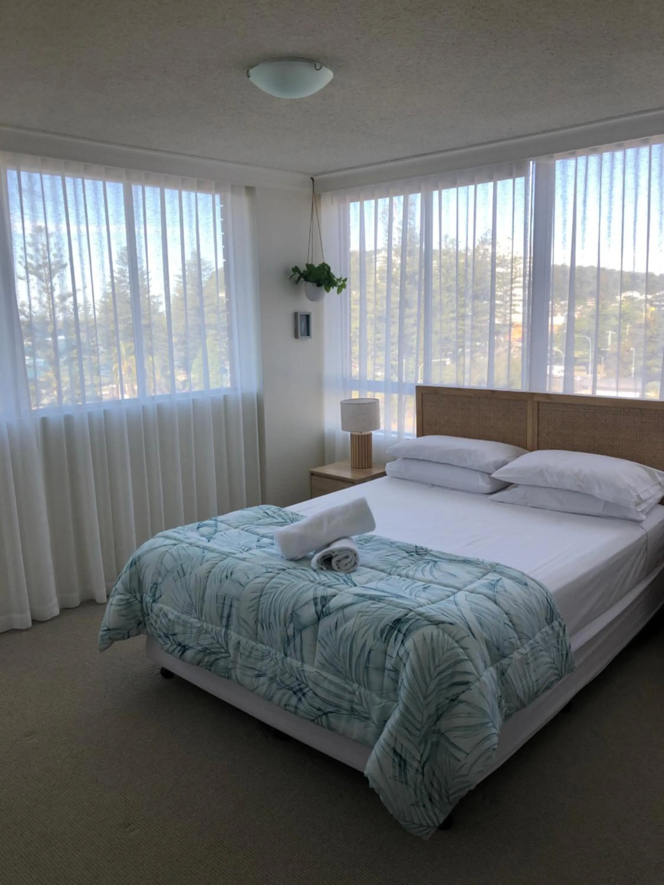 Bed in Oceania on Burleigh Beach