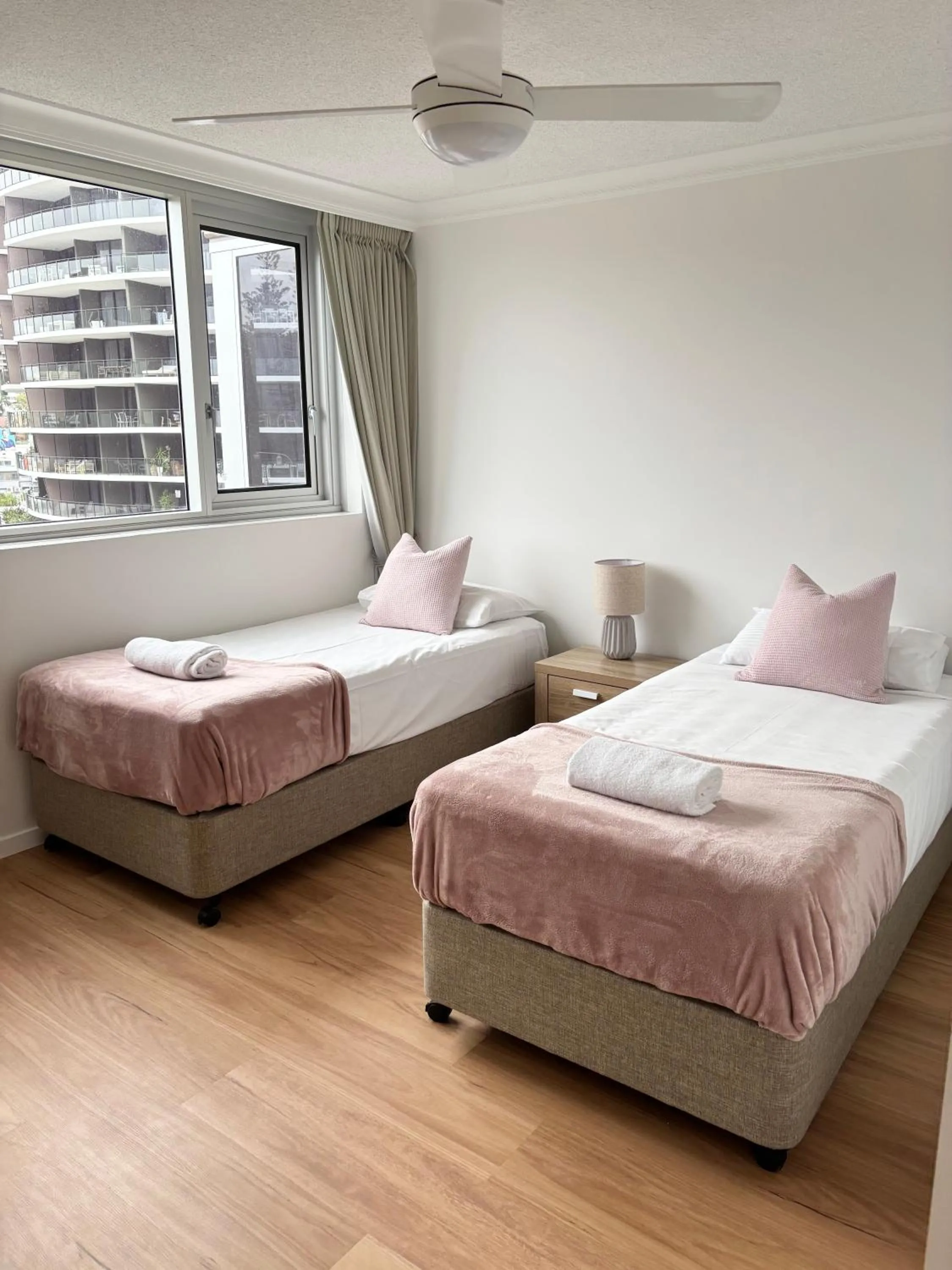 Bed in Oceania on Burleigh Beach