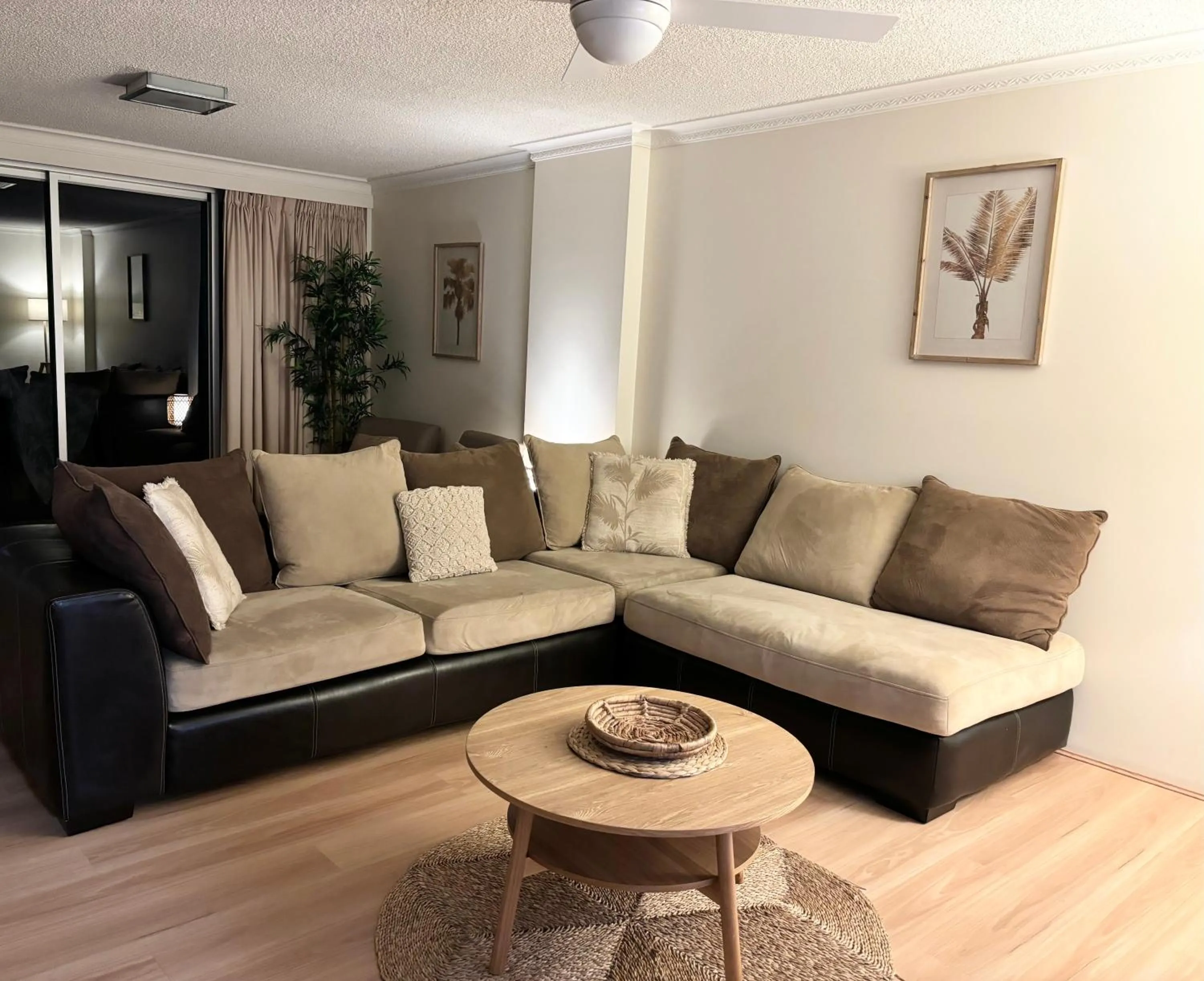 Oceania on Burleigh Beach