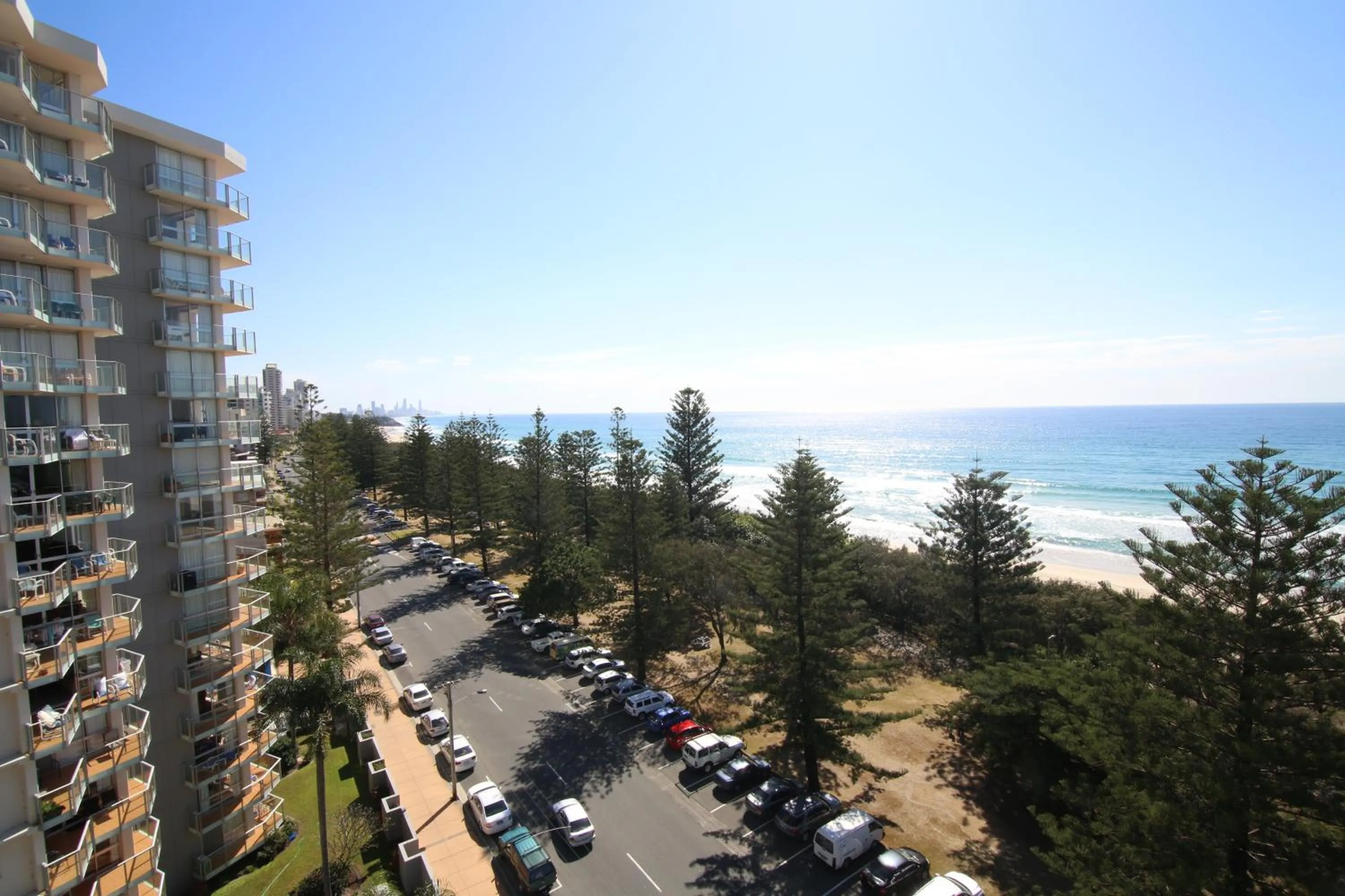 Sea view in Oceania on Burleigh Beach