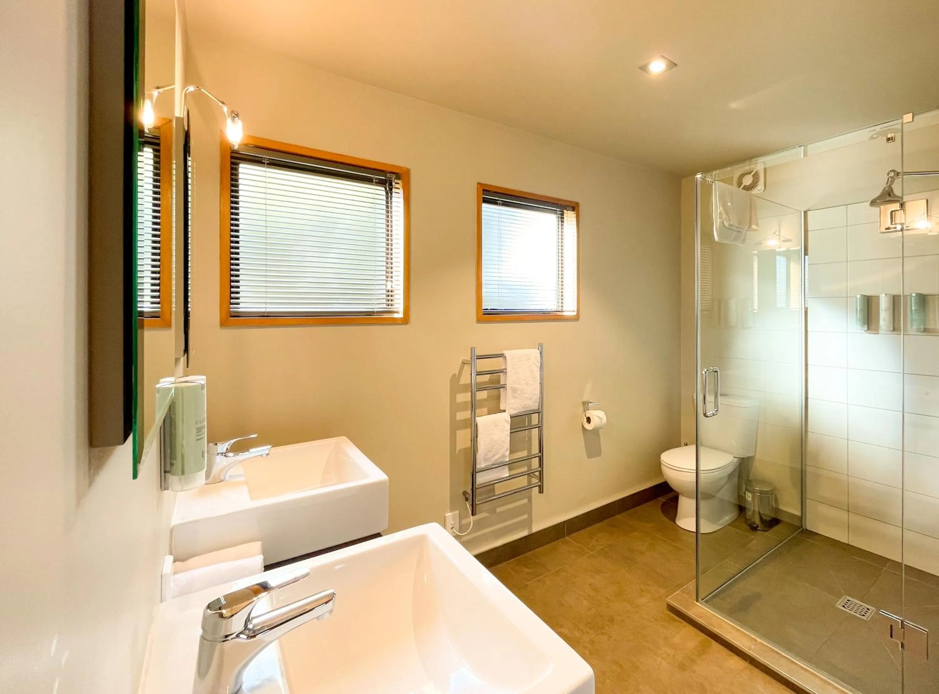 Shower in Glenorchy Lake House