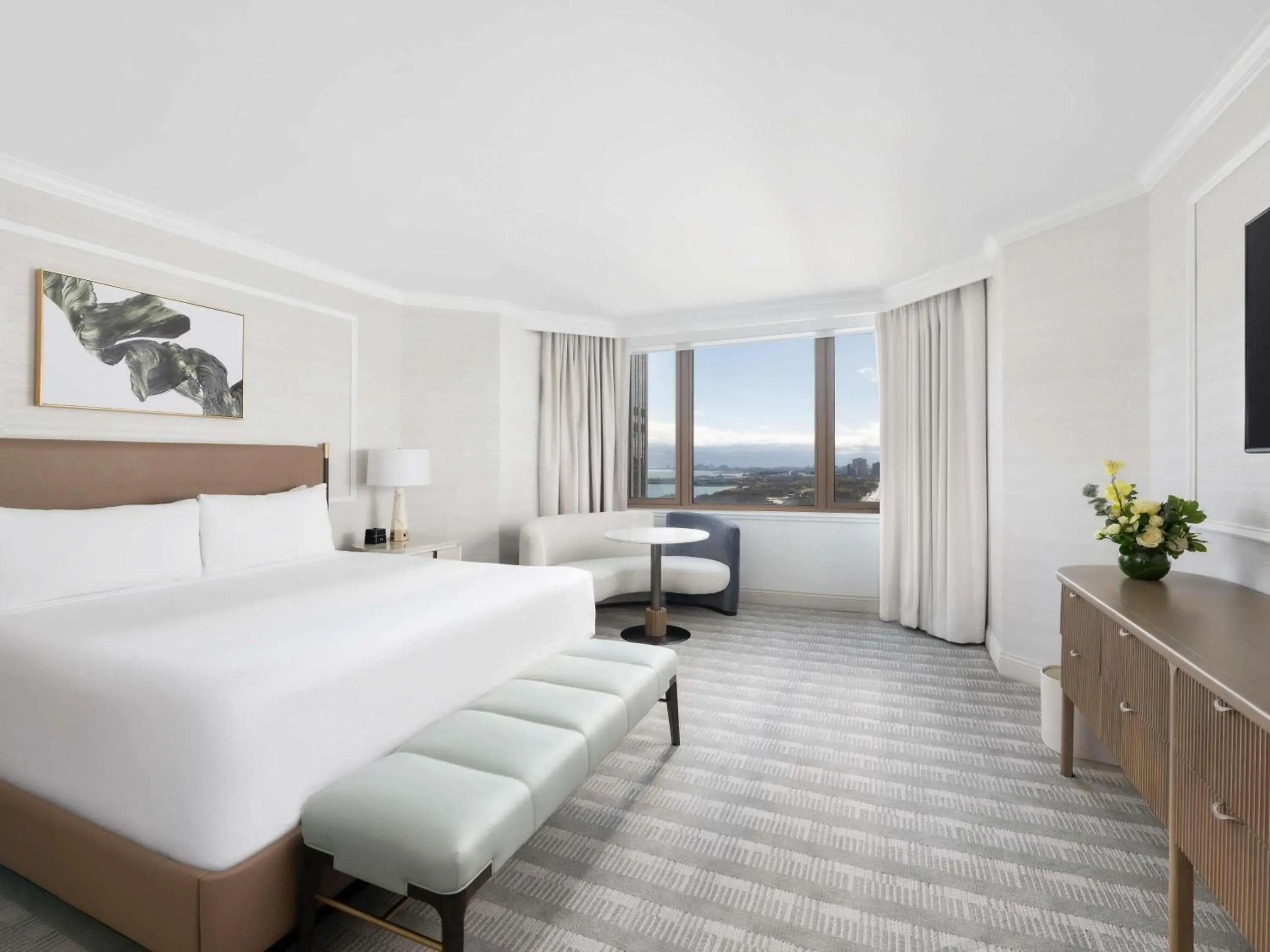 Deluxe 1 King ADA Grab Bar in Fairmont Chicago Millennium Park Deluxe 1 King ADA Grab Bar in Fairmont Chicago Millennium Park