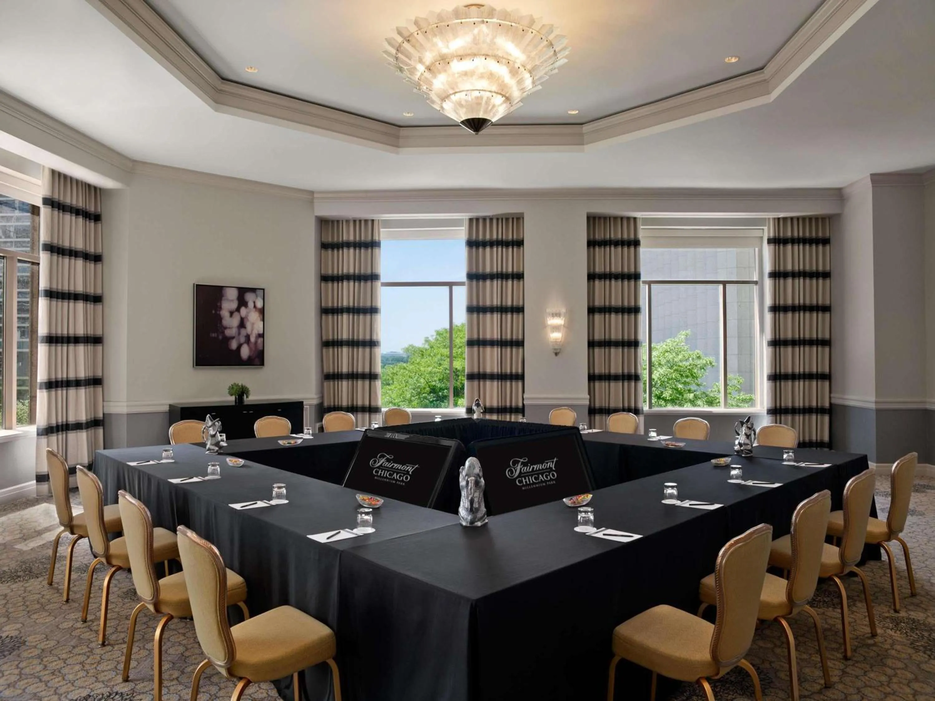 Meeting/conference room in Fairmont Chicago Millennium Park