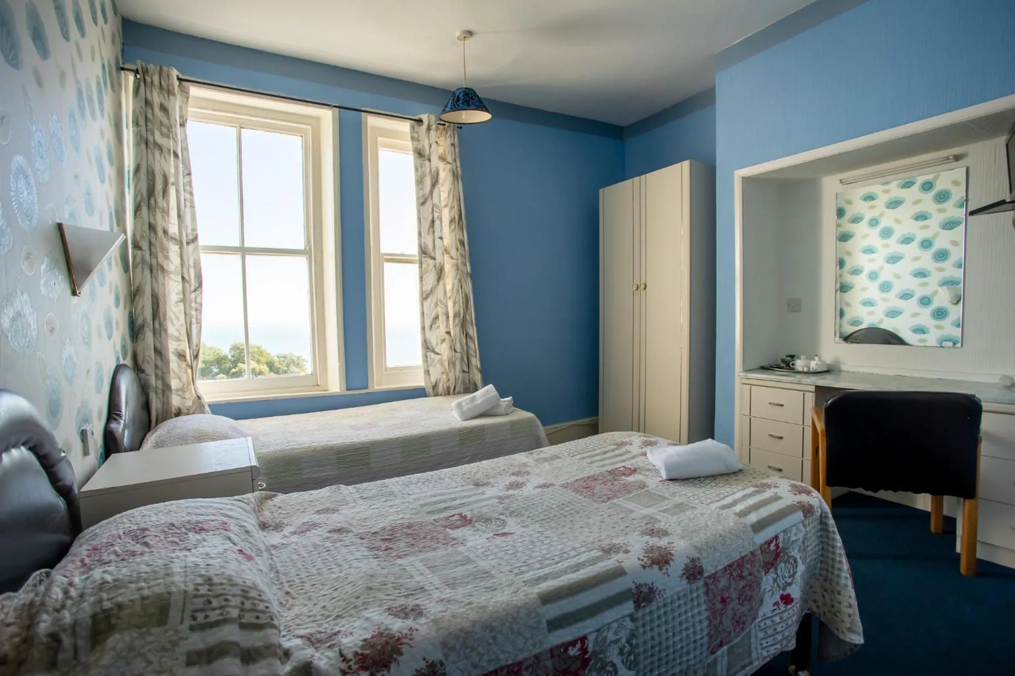 Bed in The Carlton Hotel