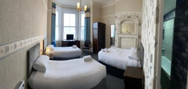 Bed in The Carlton Hotel