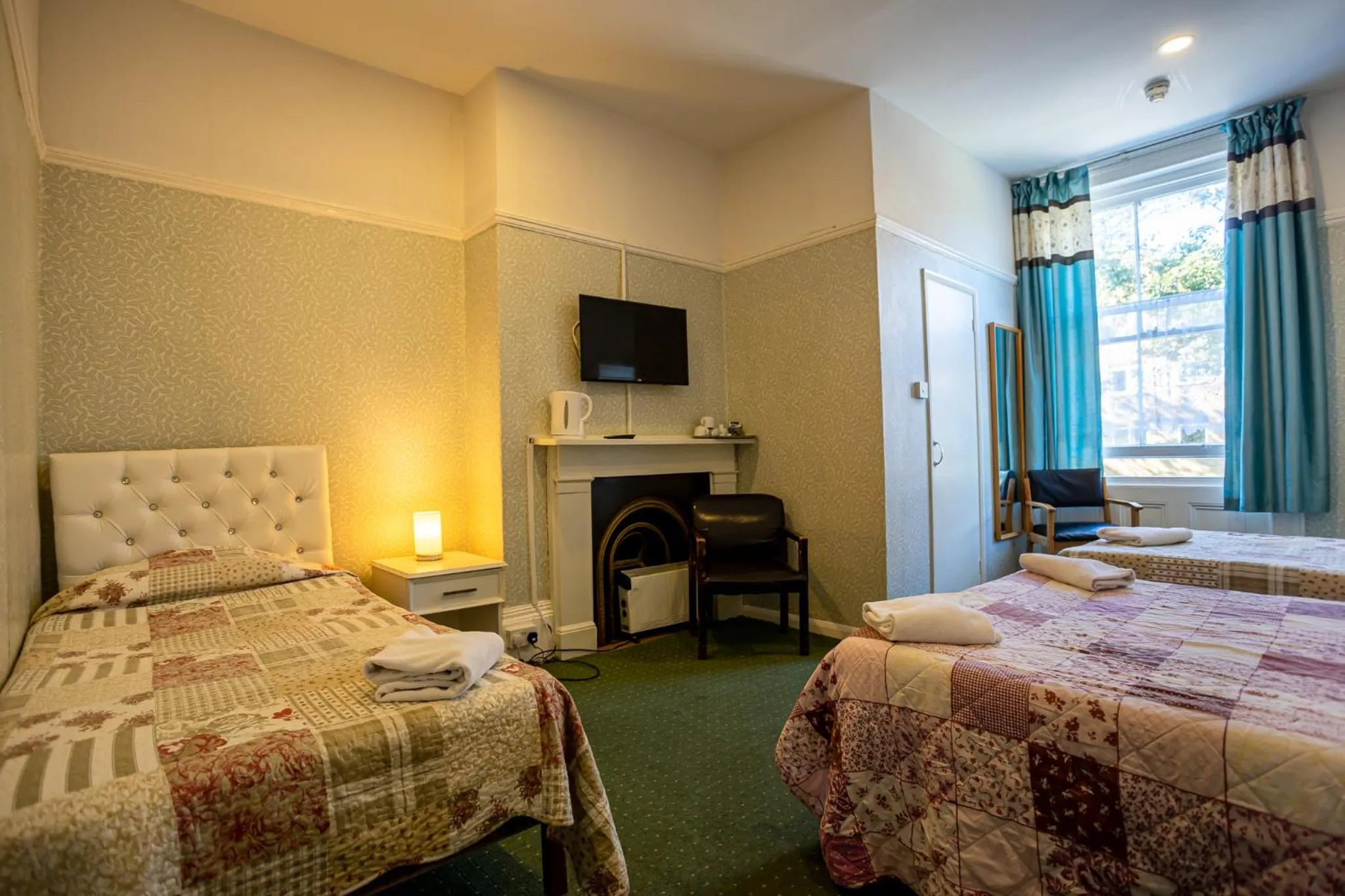 Bed in The Carlton Hotel