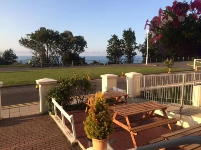 Facade/entrance in The Carlton Hotel