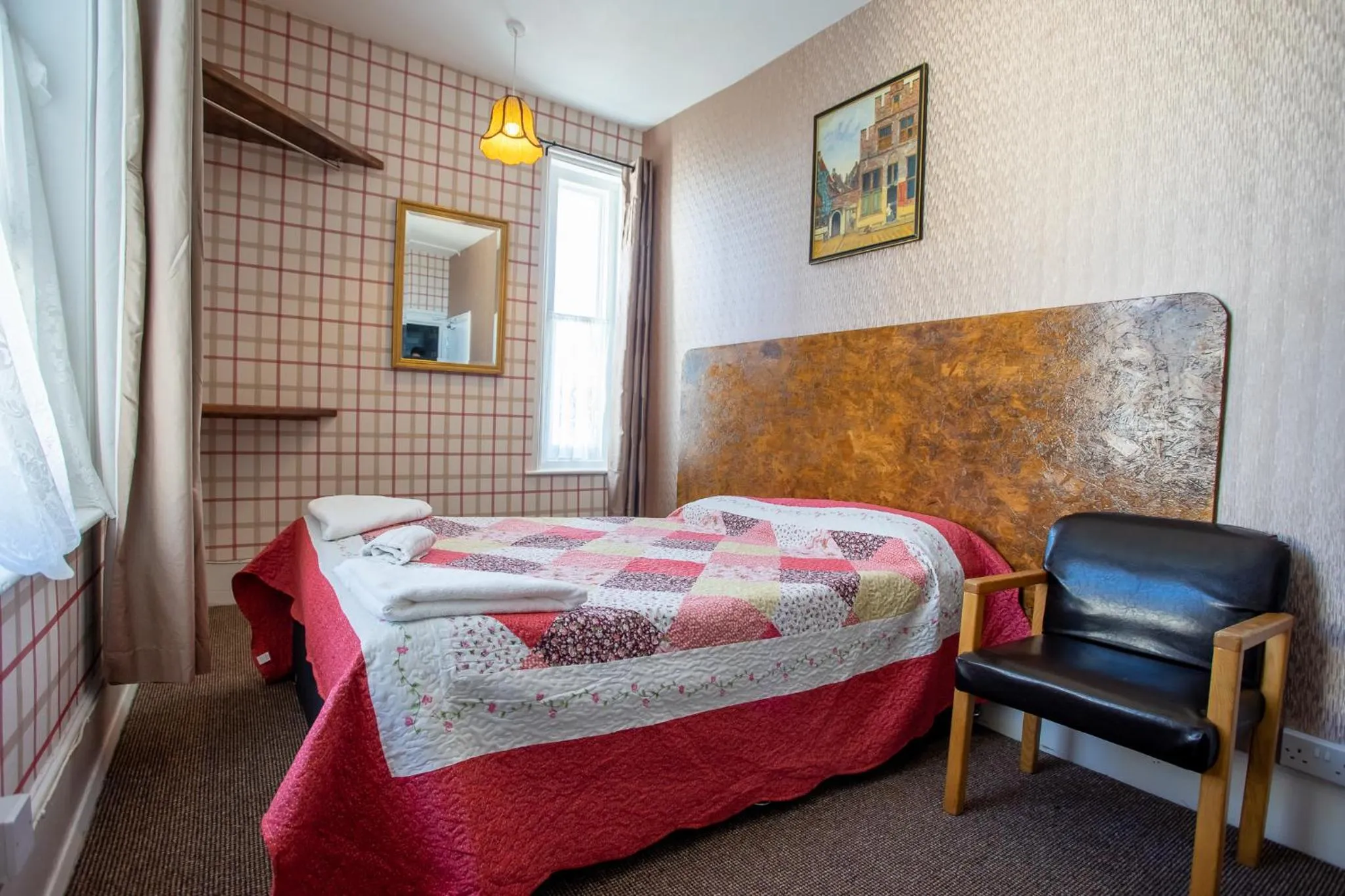 Bed in The Carlton Hotel