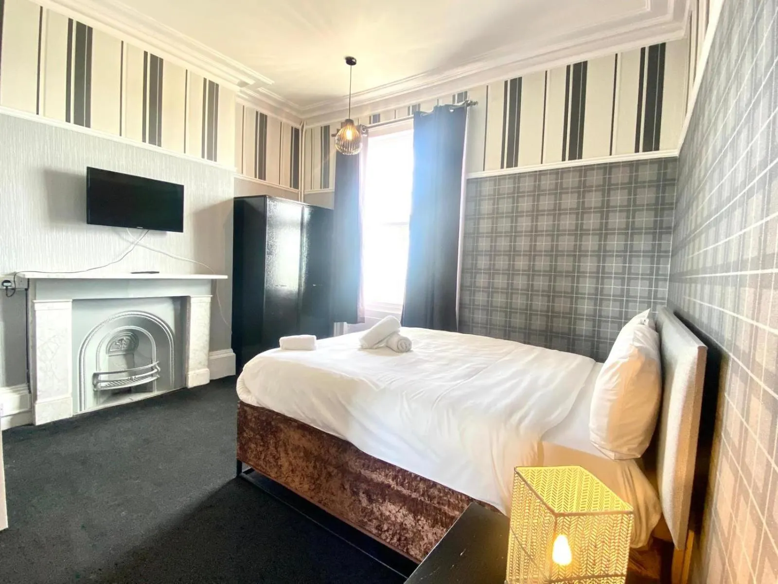 Bed in The Carlton Hotel