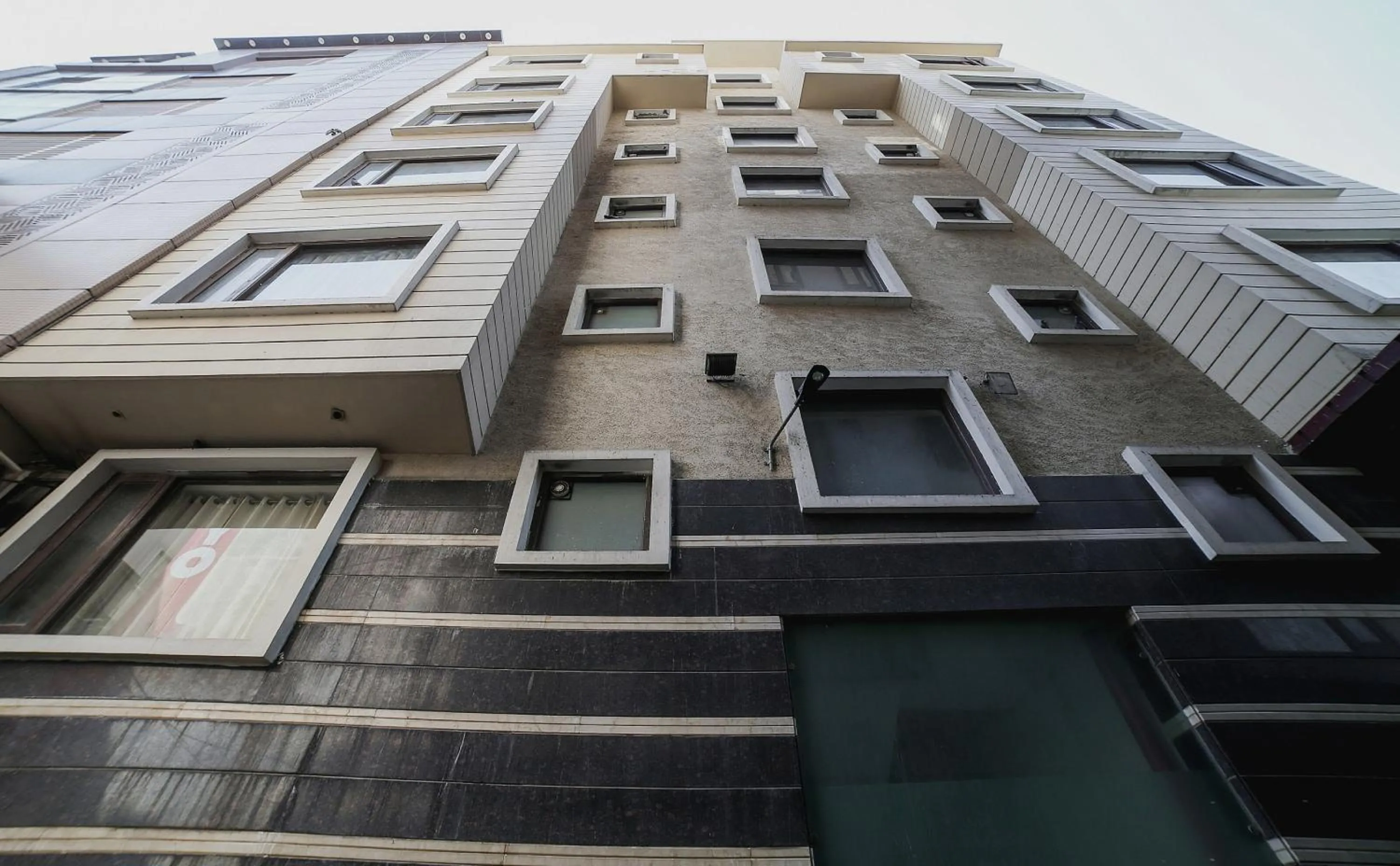 Facade/entrance in Townhouse Hollywood Heights