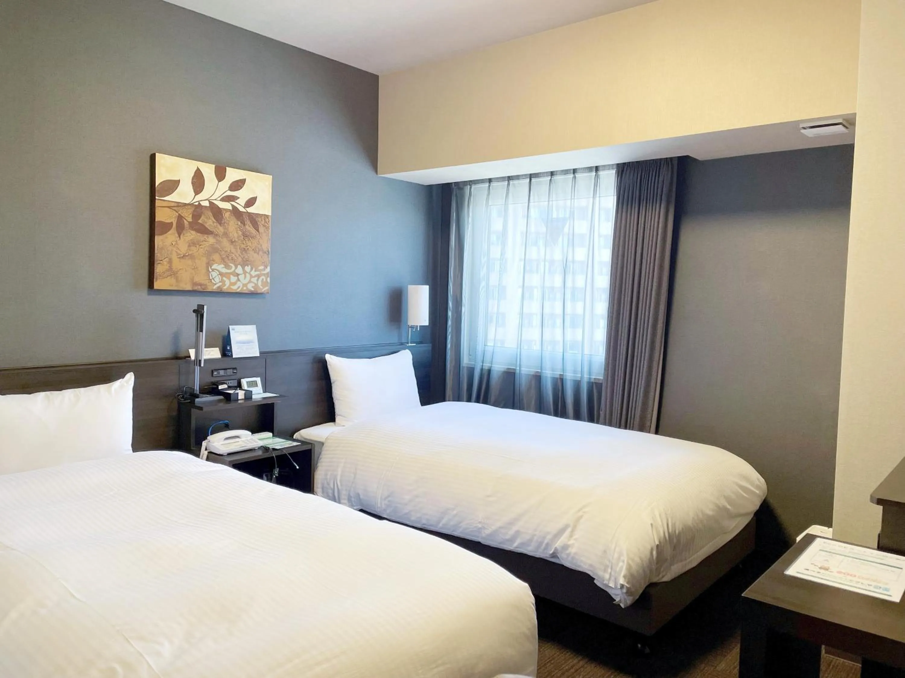 Photo of the whole room, Bed in Hotel Route-Inn Tokyo Kamata -Ayamebashi-