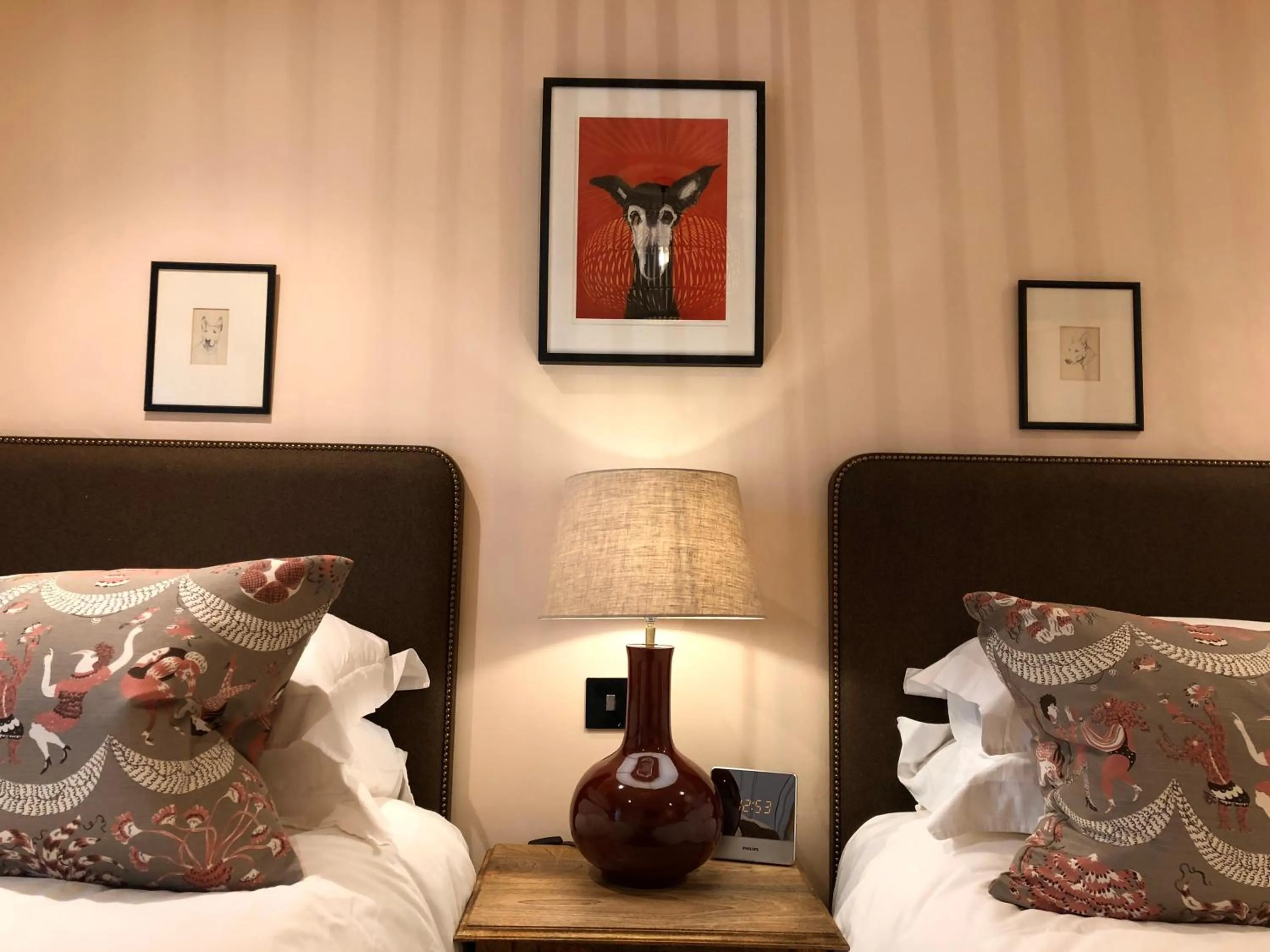 Bed in The Red Lion Inn