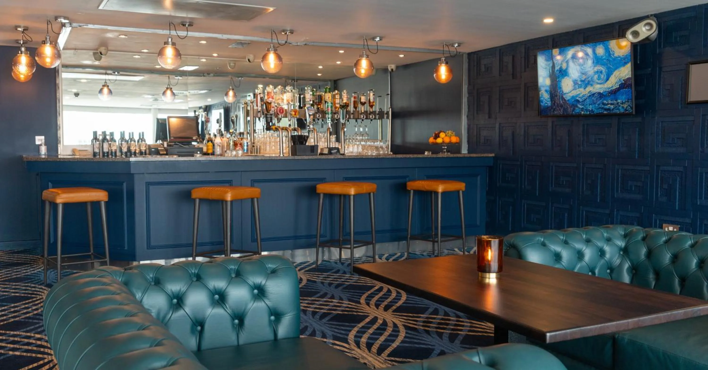 Lounge or bar in McGettigans Hotel