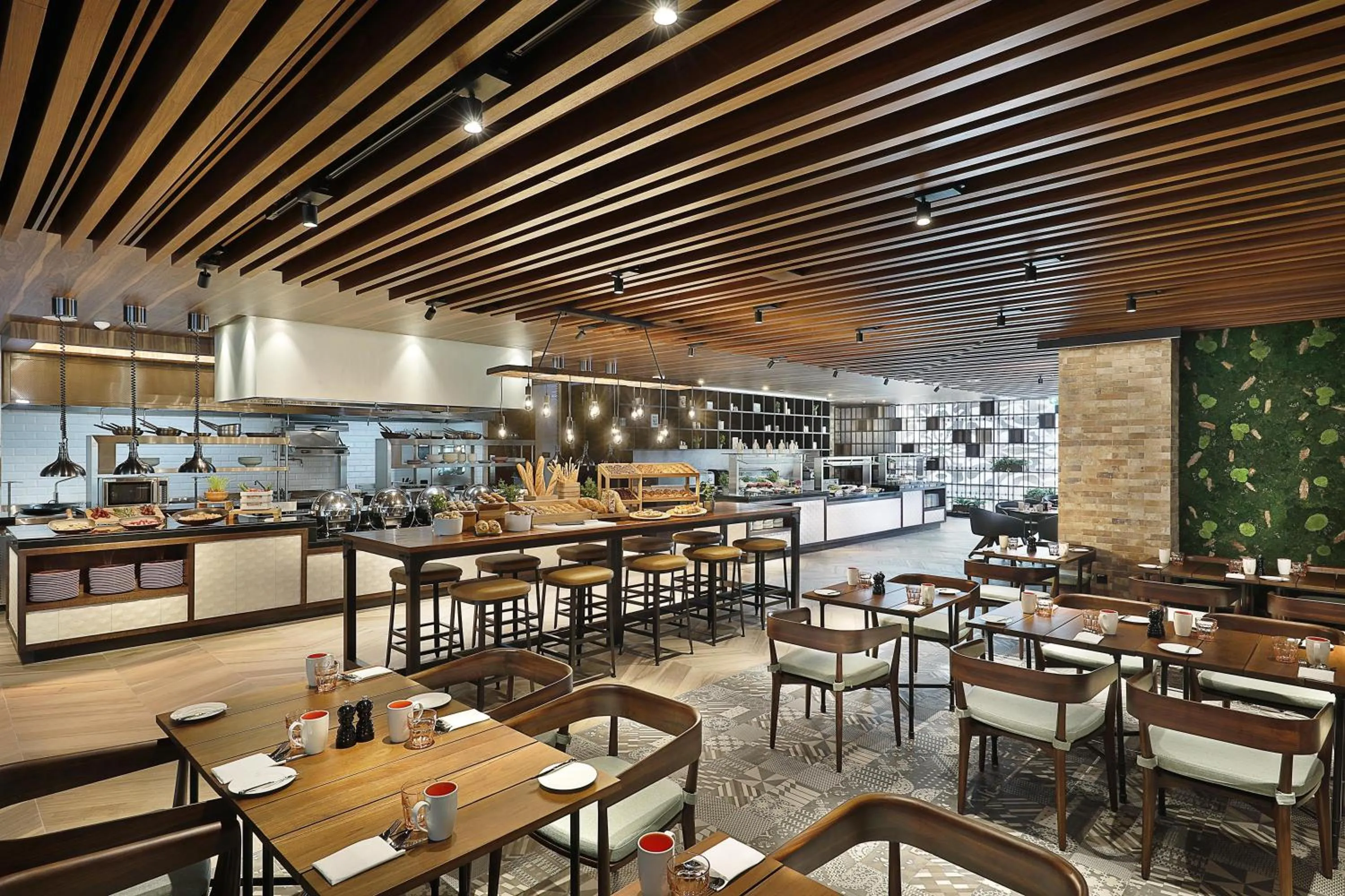 Restaurant/places to eat in DoubleTree by Hilton Dubai - Business Bay