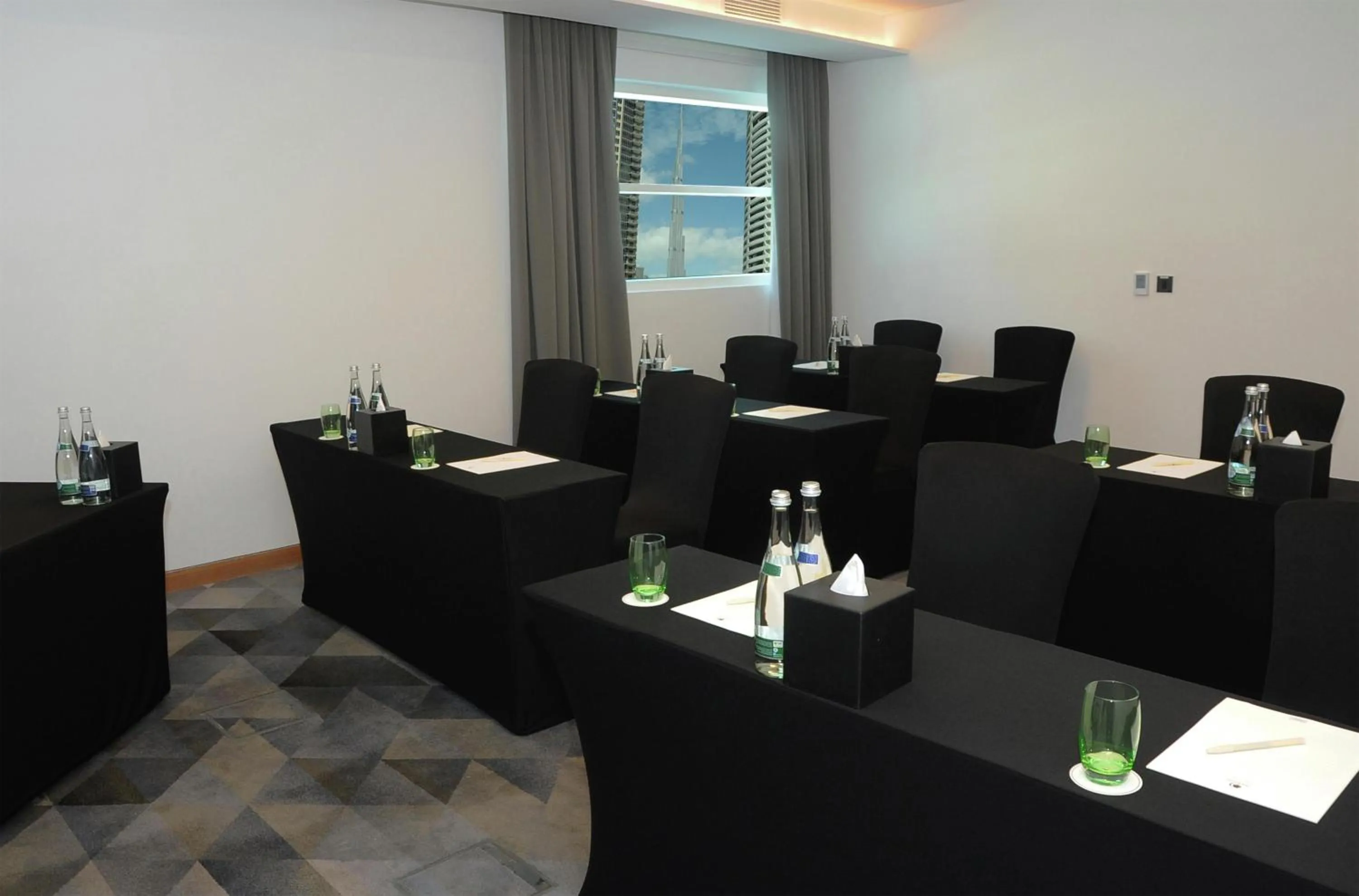 Meeting/conference room in DoubleTree by Hilton Dubai - Business Bay