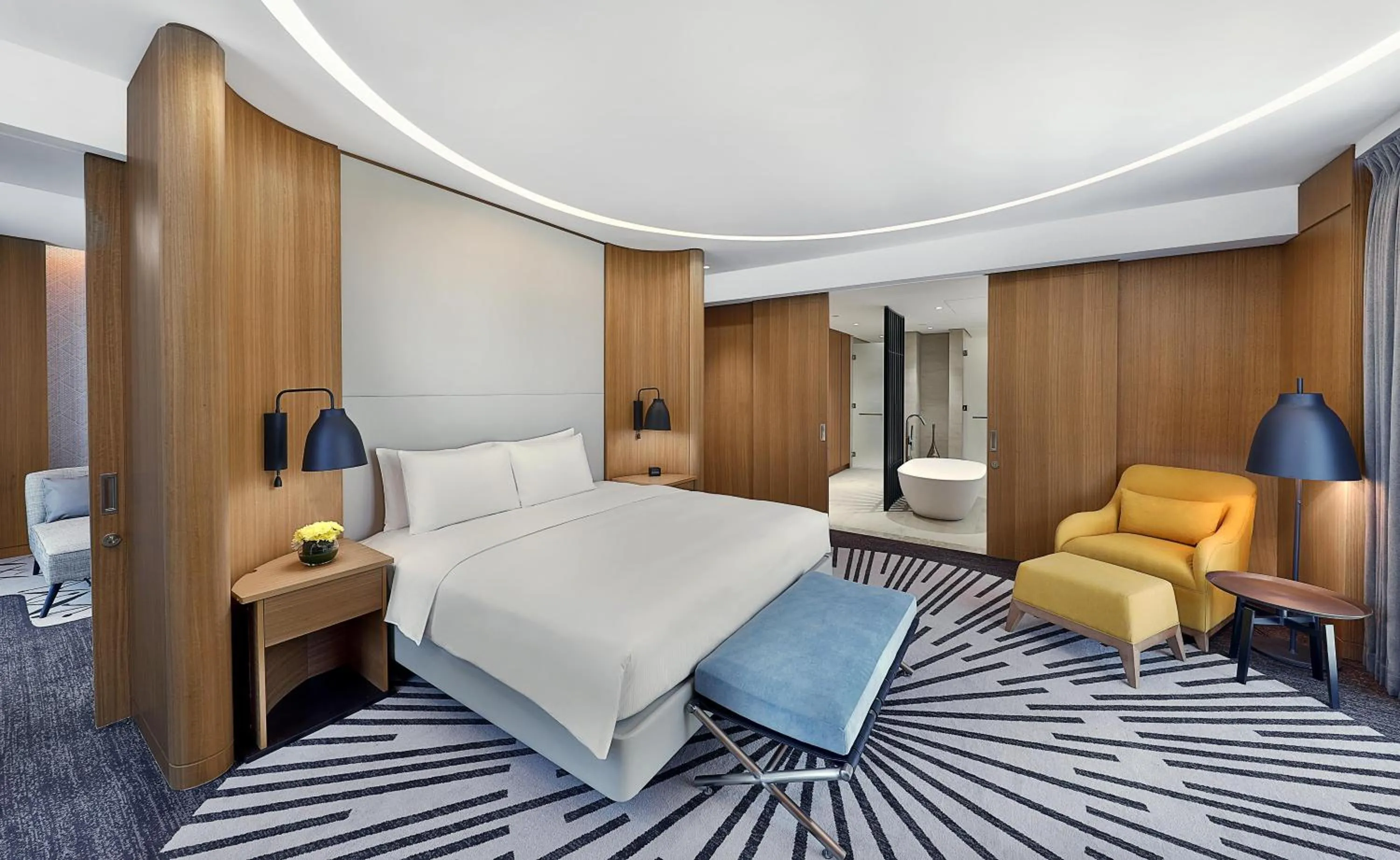 Bed in DoubleTree by Hilton Dubai - Business Bay