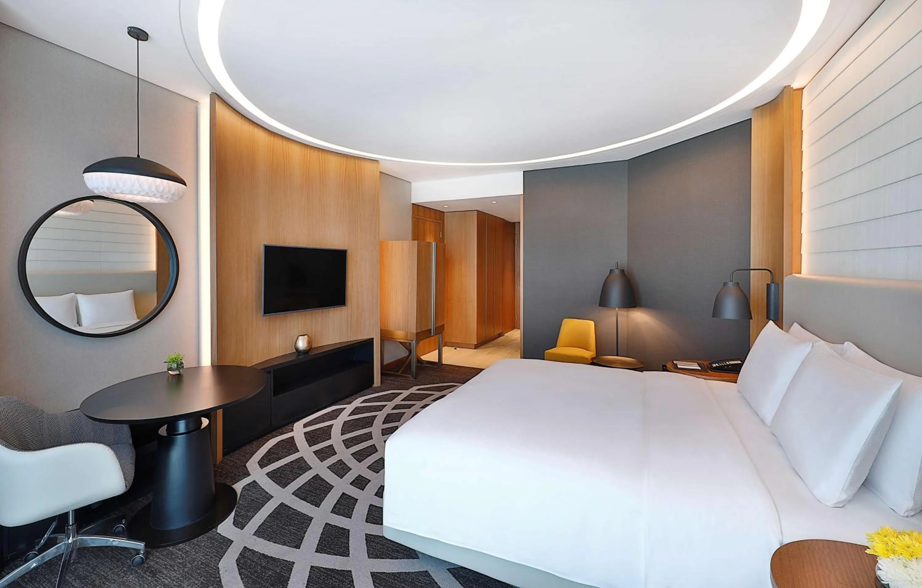 Bed in DoubleTree by Hilton Dubai - Business Bay