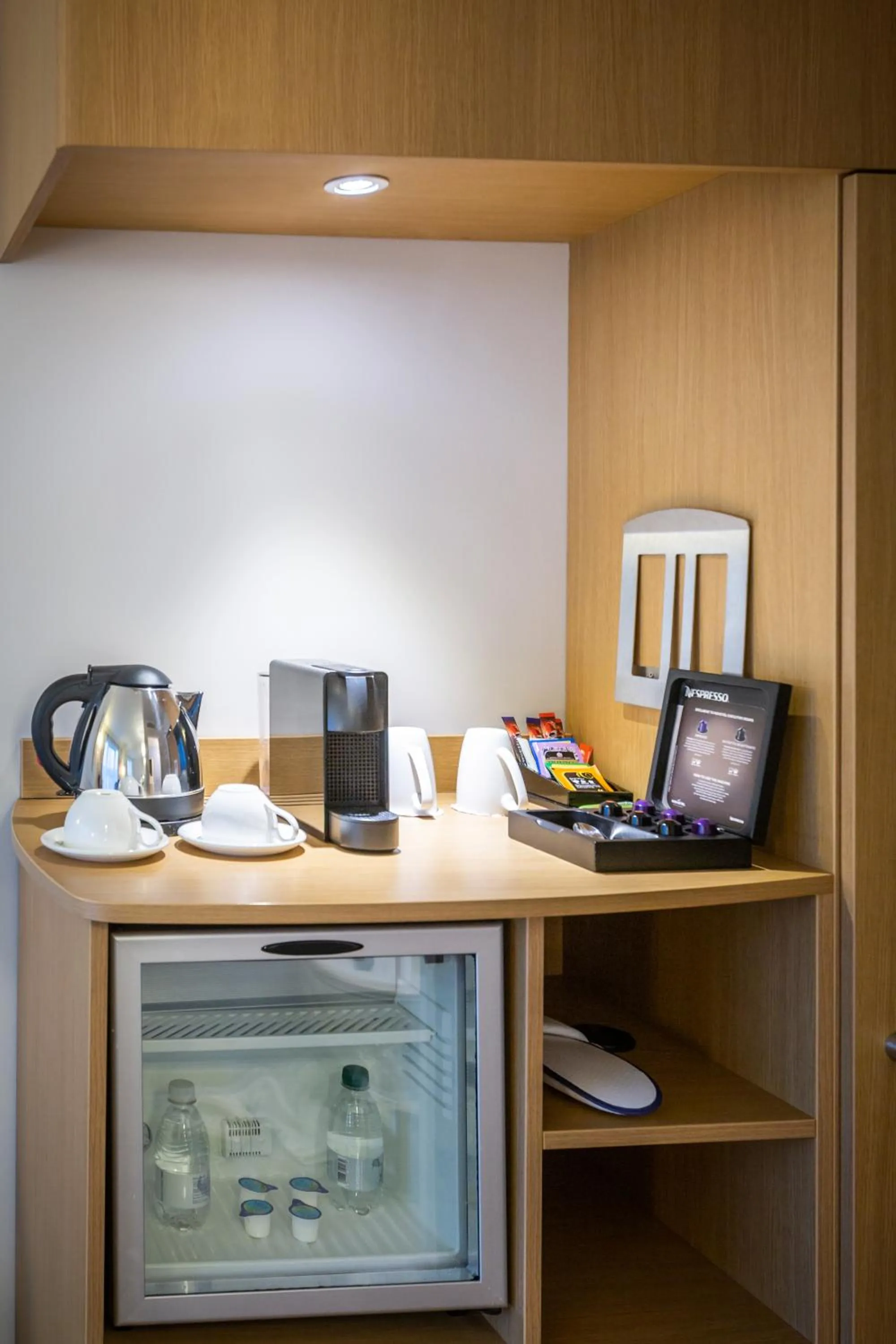 Coffee/tea facilities in Novotel Reading Centre