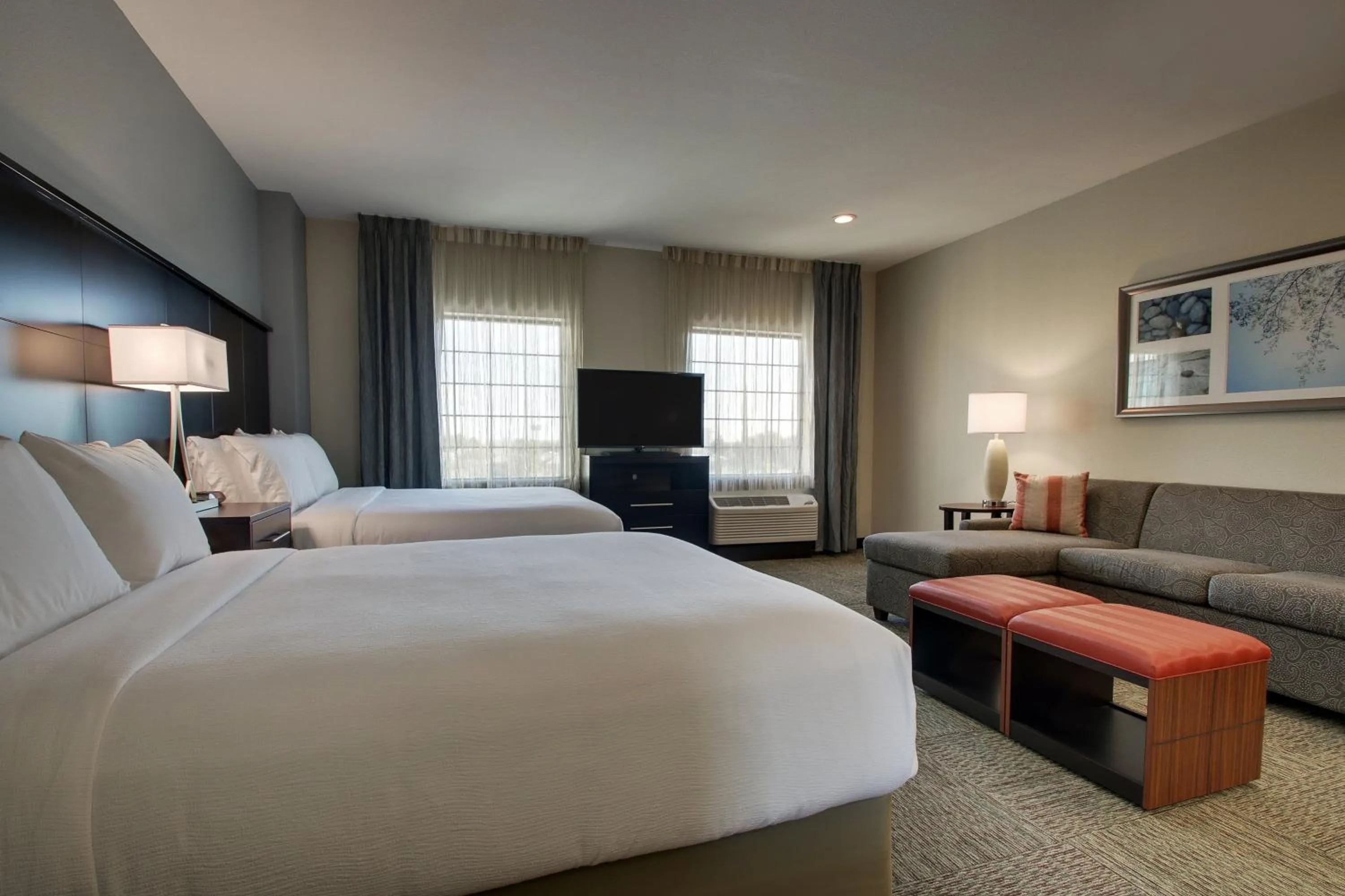Photo of the whole room, Bed in Staybridge Suites Plano - The Colony by IHG
