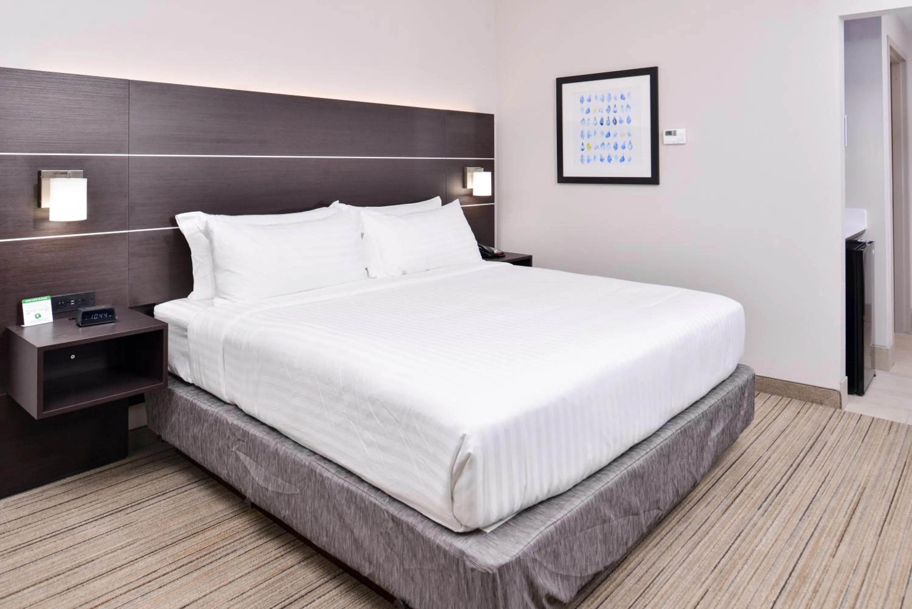 Bed in Holiday Inn Express - Bethlehem by IHG